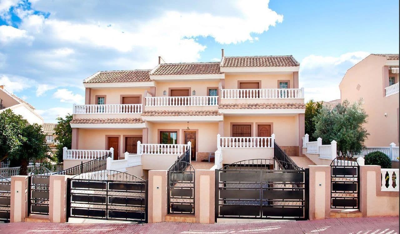 Located in Los Altos, (Next Los Balcones).Property built on a 140 m2 mid terrace plot, with a total constructed area of 162 m2, distributed on 2 floors with 102 m2 built and a 60 m2 underbuild garage included.There is access to a communal pool. It consists of 2 bedrooms plus 1 bedroom in the underbuild 3 bathrooms, living room separate dining room, Kitchen fully equipped,pre installation for A\C and central heating .These properties are located in one of the privileged areas of the Costa Blanca South, more specifically in Los Altos, 3 minutes from Punta Prima Beach, Cala Ferry, close to all services restaurants, cafes, shops, shopping centers, schools, hospital, as well as access to the motorway.Distance to the Golf 6 km and to the Airport 36 km.Viewing is advisable for more information contact one of our friendly members of staff.