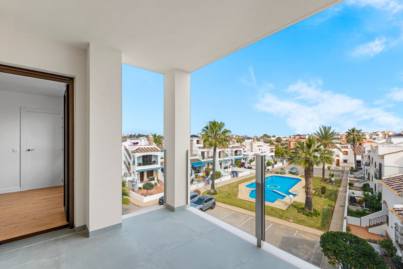 Brand New Penthouse with Private Solarium in Villamartín, PAU 8 Orihuela Costa. Discover this third-floor penthouse with elevator, located in the popular and sought after area of PAU 8, Villamartín, Orihuela Costa. This brand-new property offers excellent quality finishes, plenty of natural light, and a sunny east-facing orientation. It features 80 m² of living space, 2 spacious bedrooms, 2 modern and elegant bathrooms, bright and airy open-plan living and dining area, fully fitted kitchen with appliances, private terrace and a spacious 95m2 solarium with sun all day! Complete with pre-installed air conditioning, barbecue area on the solarium, spacious underground parking and storage room all included in the price! Set within a gated community with a communal pool, landscaped gardens, and elevator access. This fantastic Apartment is perfect for year-round living or as a holiday retreat near the coast.This is an unbeatable location, just 10 minutes from the sandy blue flag beaches of the Orihuela Costa; La Zenia, Aguamarina, and Campoamor, and surrounded by 4 of the best golf courses in Spain. Within walking distance to the Villamartin Plaza and Villamartin Golf Club offering a variety of bars, restaurants, shops, and other services including a bank, hairdressers, chemist, bus stop, taxi rank, etc. A 10-minute car journey will take you to La Zenia Boulevard, the largest shopping centre in Alicante with over 150 shops, bars and restaurants! For golf enthusiasts there are a further three wonderful courses within a 5-minute drive; Las Ramblas, Campoamor and Las Colinas. This great location is easily accessed via the AP7 or N332 and is only 50 minutes from Alicante and Murcia Airport.Don’t miss this opportunity contact us for more information or to arrange a viewing!
