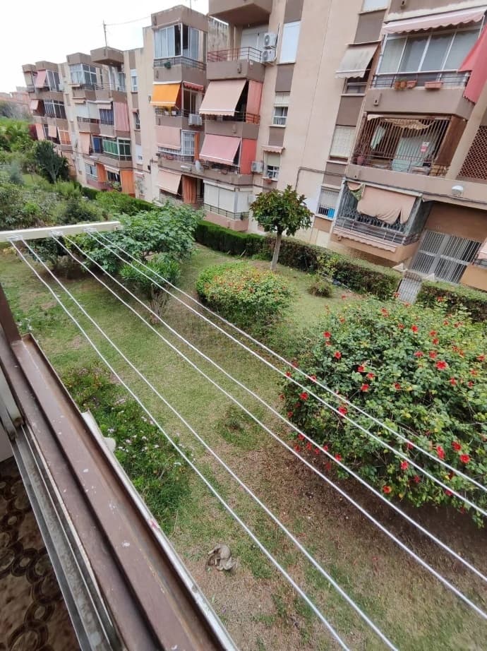 Spacious apartment with an area of 82 m² located in the Juan XXIII district in Alicante, in a building dating back to 1974. The property is in good condition, ready to move in, and features a convenient and bright layout. Inside, there are three bedrooms, a kitchen, a living room, and a bathroom.The area has a well-developed infrastructure: nearby there are medical centers, schools, shops, and public transport stops. Excellent transportation connections allow for quick access to both the city center and the beaches.The apartment is for sale at a price of 125,000 euros and is currently rented out for 900 euros per month, providing an investor with a yield of around 10% per year. This makes the property particularly attractive for both personal use and investment purposes to generate a stable income.The apartment is located on the first floor of a building with an elevator. The eastern orientation provides good natural lighting.La Romana is a small cozy town in the province of Alicante, located in a picturesque valley surrounded by vineyards, olive groves, and almond trees. It is known for its peaceful way of life, friendly atmosphere, and traditional Spanish houses. The surrounding area is known for its winemaking culture, producing high-quality wines and olive oil. The town is surrounded by beautiful natural landscapes, ideal for hiking and enjoying nature. La Romana combines rural charm with the convenience of being close to major cities and the Costa Blanca coast.This property can be purchased online without the need to travel to Spain, with financing available from banks at 3-6% interest. When buying real estate in Spain, it is possible to obtain residency. Our company helps with obtaining any type of residency permit.