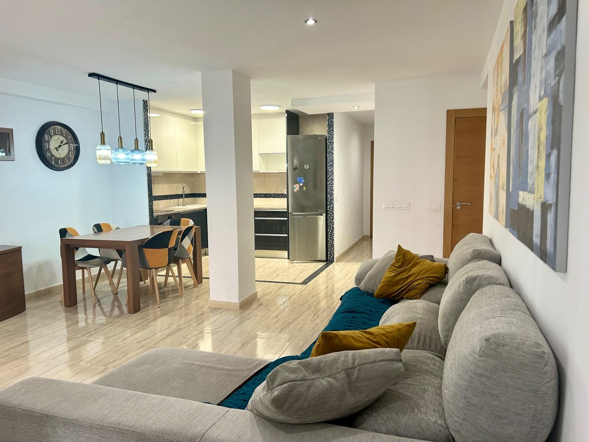 Bedrooms: 3, Bathrooms: 1, Apartment in Torrevieja, Alicante, Spain