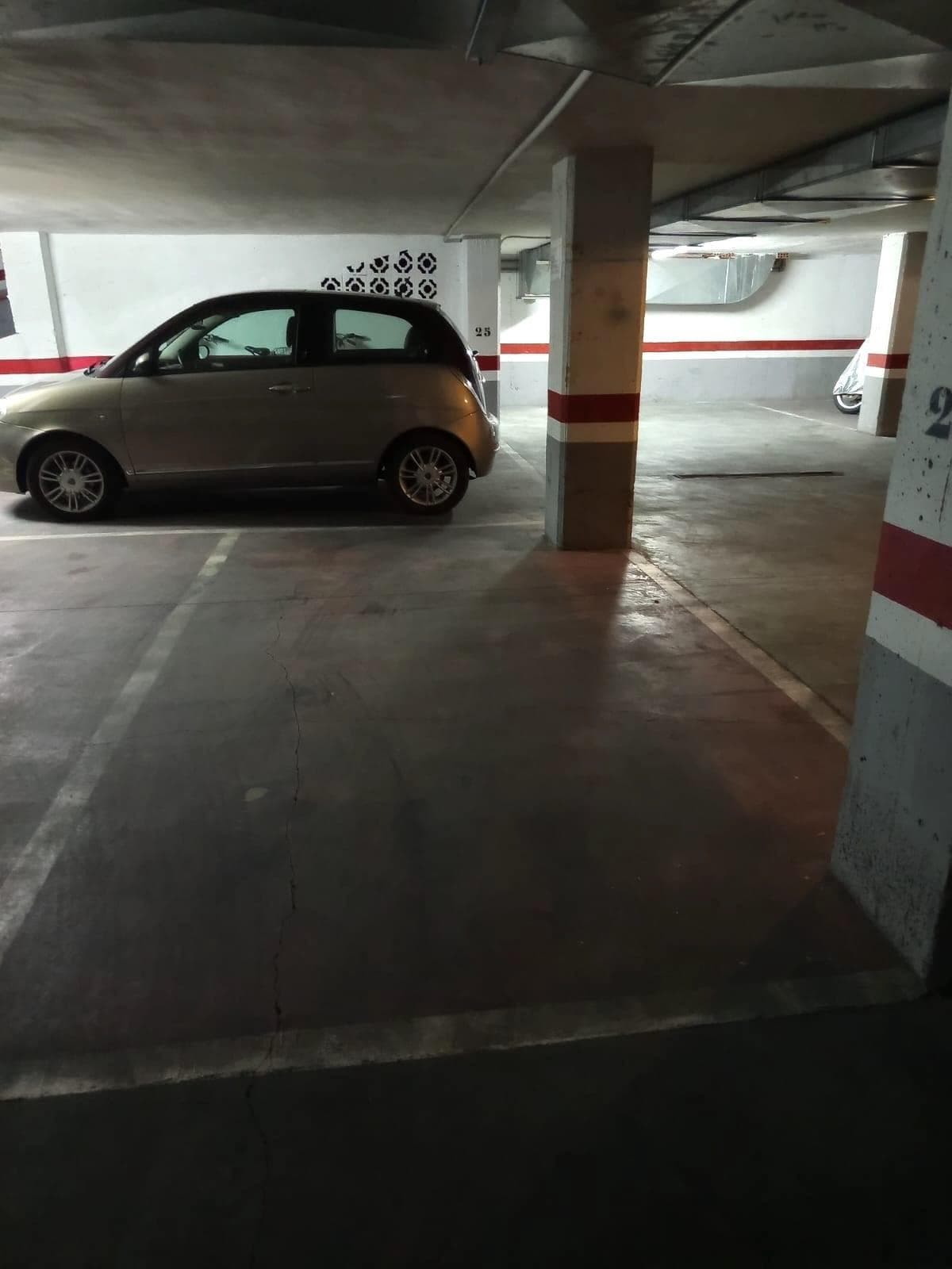 Parking Space in Loma 99, Torrevieja Parking space located on the ground floor of a two-level garage, 12 m² in size, number 27. An ideal and secure solution for residents or frequent visitors to the area: – Convenient and safe parking in a residential building. – Easy access from the street. – Gated and controlled access. – Dry, spacious, and well-kept space for your car. Due to its excellent location in one of the most sought-after areas of Torrevieja, this is not only a practical purchase but also a smart investment — parking spaces like this are always in demand and easy to rent out. Contact us today for more information or to arrange a visit. We speak your language!