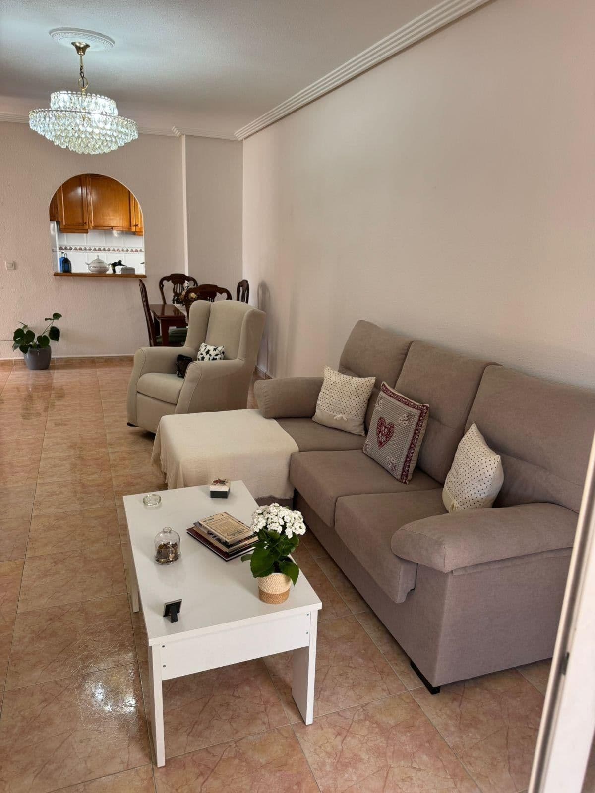 Bedrooms: 2, Bathrooms: 1, Penthouse in Torrevieja, Alicante, Spain