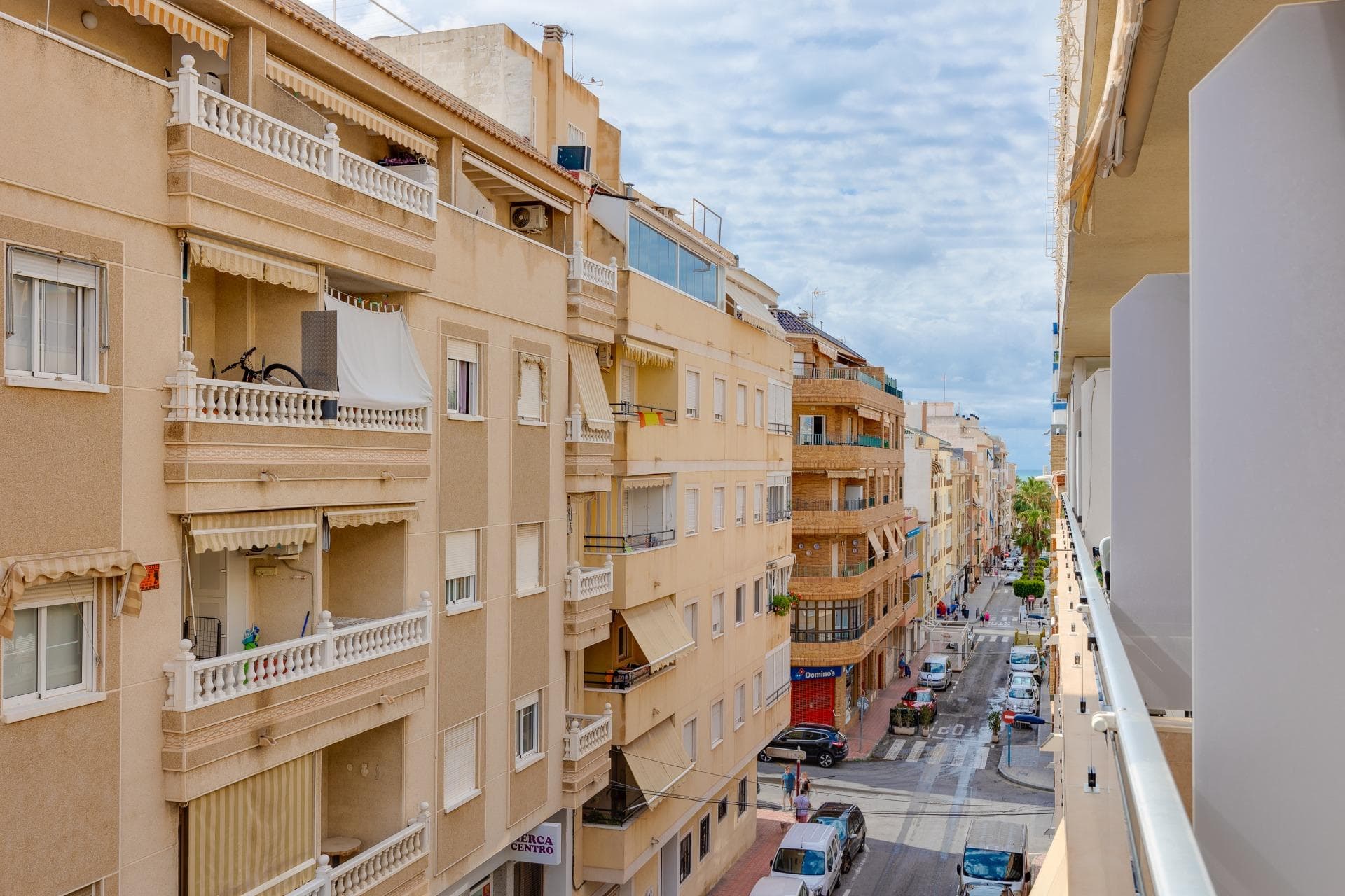 Bedrooms: 3, Bathrooms: 2, Apartment in Torrevieja, Alicante, Spain