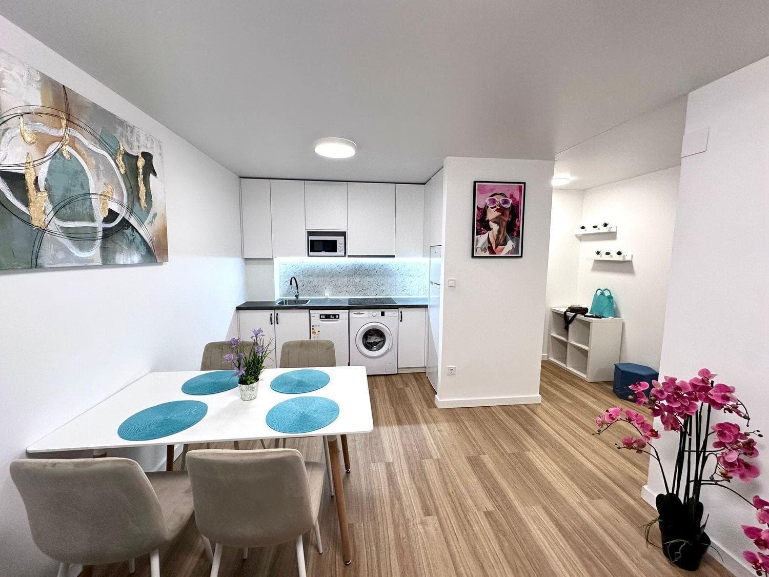 Bedrooms: 2, Bathrooms: 1, Apartment in Torrevieja, Alicante, Spain