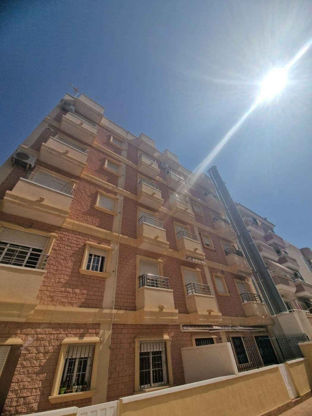 Bedrooms: 2, Bathrooms: 1, Apartment in Torrevieja, Alicante, Spain
