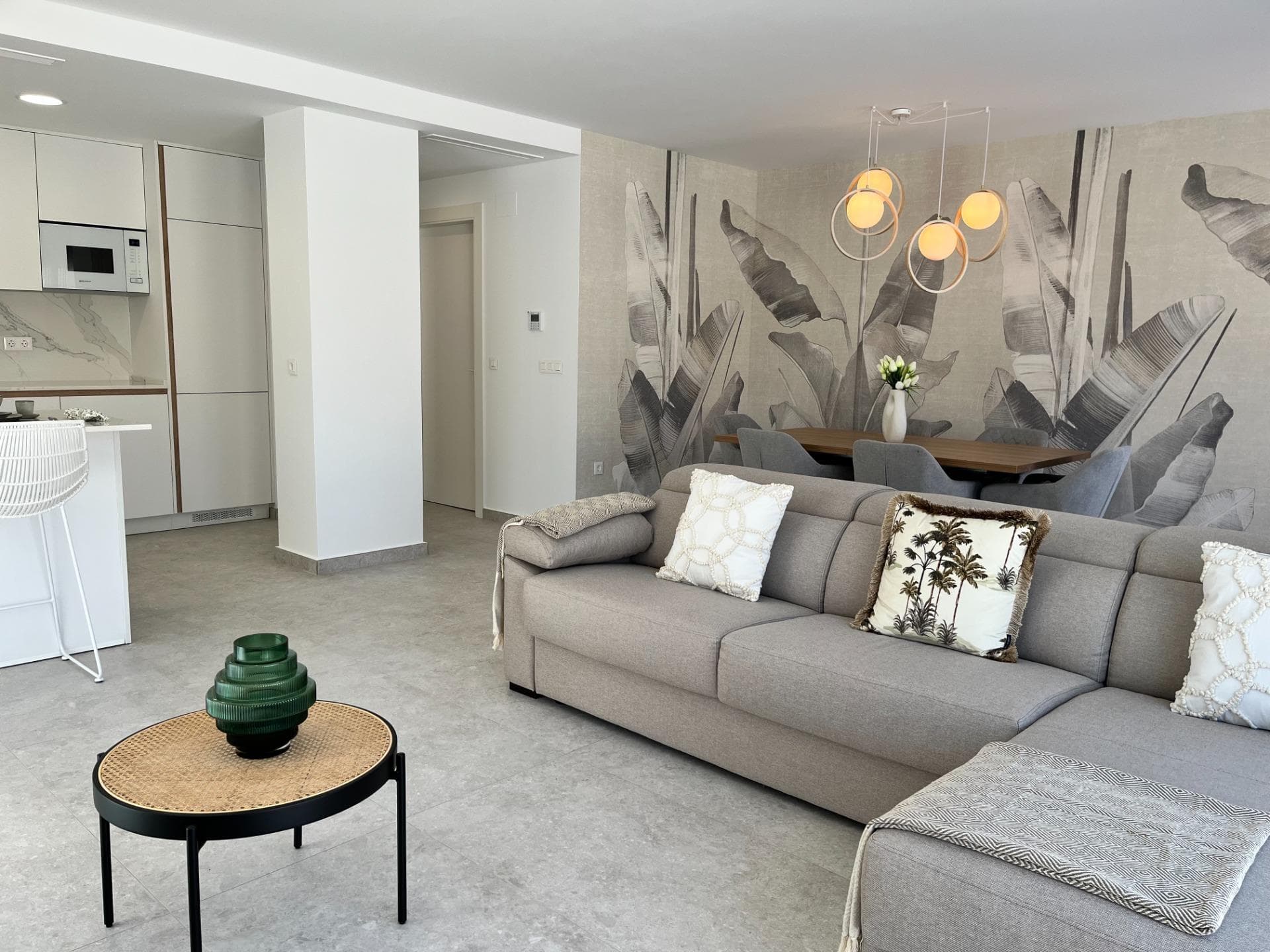 Bedrooms: 3, Bathrooms: 2, Apartment in Torrevieja, Alicante, Spain