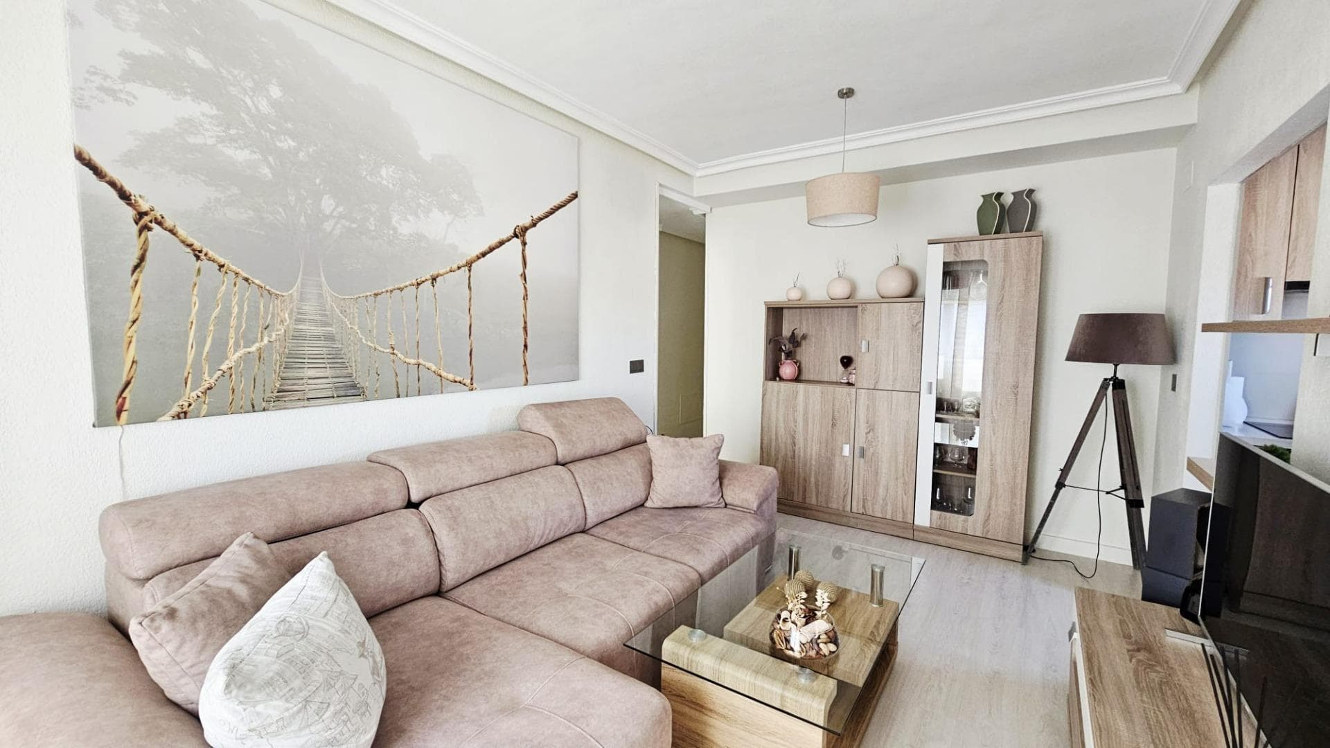 Bedrooms: 2, Bathrooms: 1, Apartment in Torrevieja, Alicante, Spain