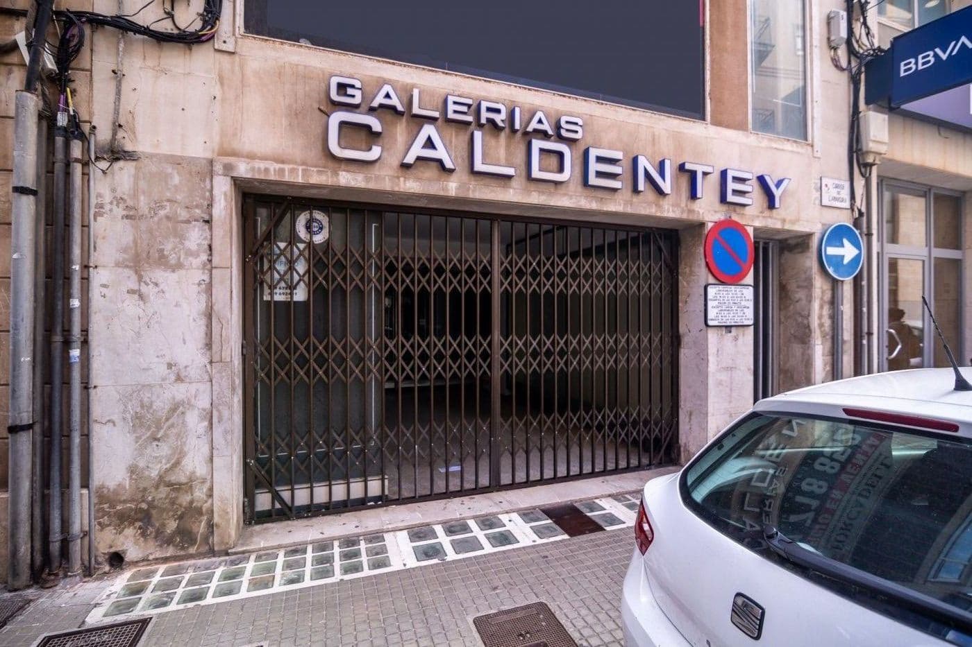 Gallery image