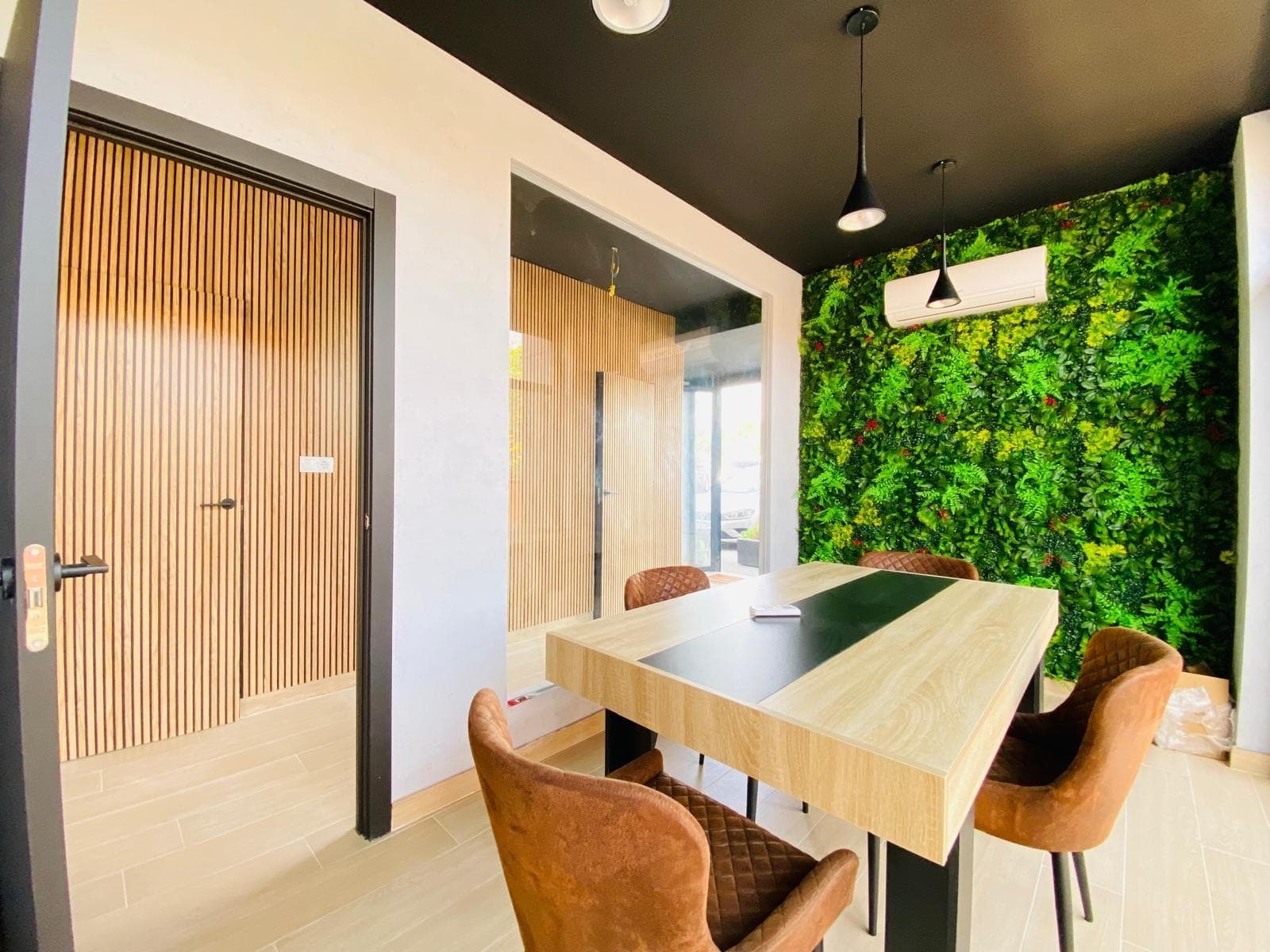 Discover this ideal office space situated in the vibrant area of Villamartín-Las Filipinas, Orihuela Costa. This recently renovated property boasts an impressive surface area of 80 m² and is just a short stroll away from the beach, making it perfect for both business and leisure activities. The east-facing orientation floods the interior with natural light, enhancing productivity and providing a welcoming atmosphere. Featuring high ceilings, elegant gres flooring combined with parquet accents adds to its modern appeal. The office includes essential amenities such as air conditioning for year-round comfort, alarm system for security peace-of-mind, spacious storage room (trastero) that can serve multiple purposes including additional workspace or filing needs; all while enjoying unobstructed views within a bustling urban environment. Located centrally with convenient access to public transportation options like bus services ensures easy commuting every day! Nearby facilities include shopping centers offering numerous retail opportunities along medical clinics ensuring health support at your fingertips. Surrounded by schools catering various educational levels alongside recreational areas featuring parks & golf courses promotes an excellent work-life balance amidst stunning surroundings—all contributing factors leading towards successful growth potential! This exceptional opportunity is available for sale