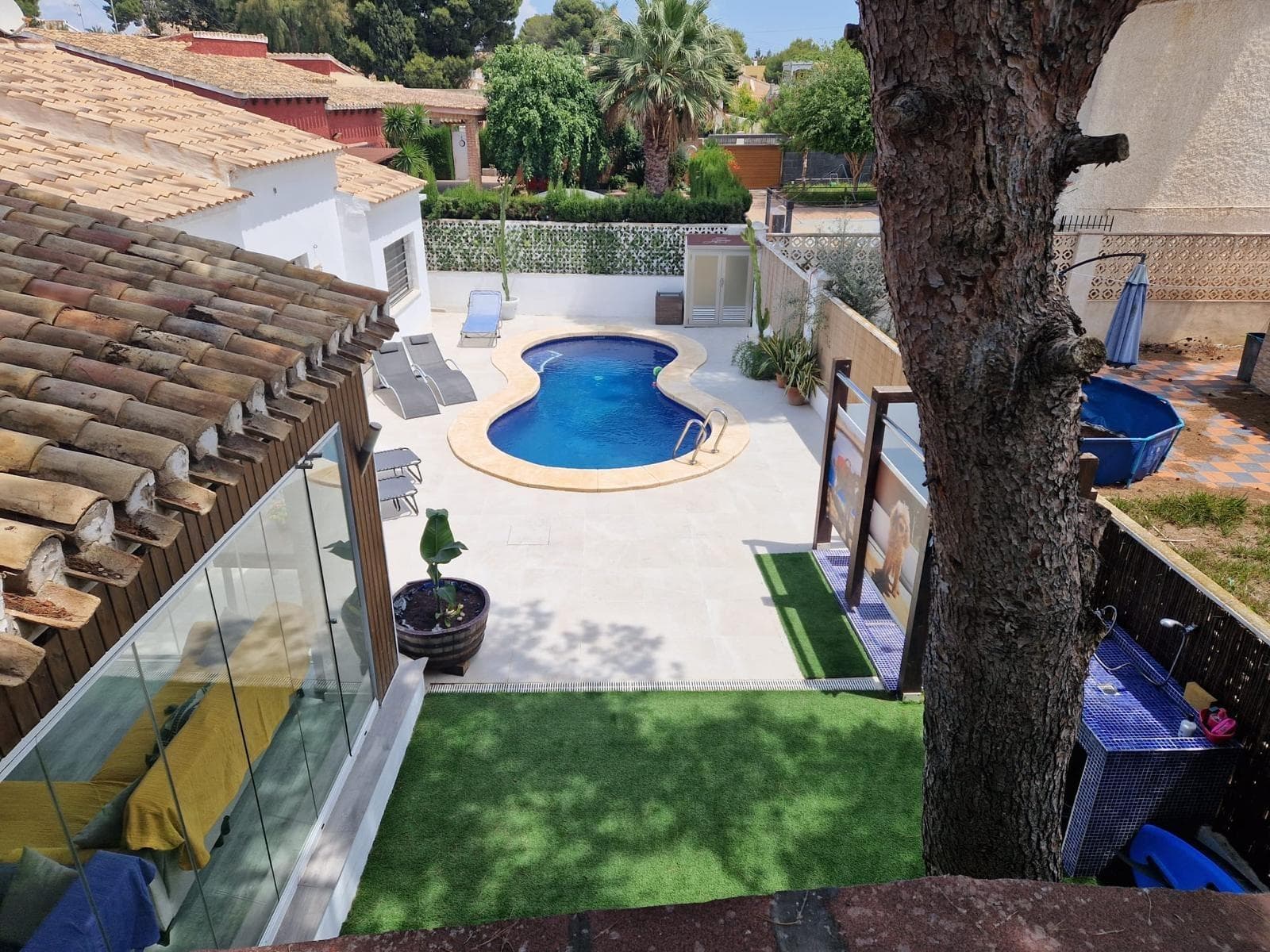 Bedrooms: 4, Bathrooms: 2, Villa in Orihuela  Costa, Alicante, Spain