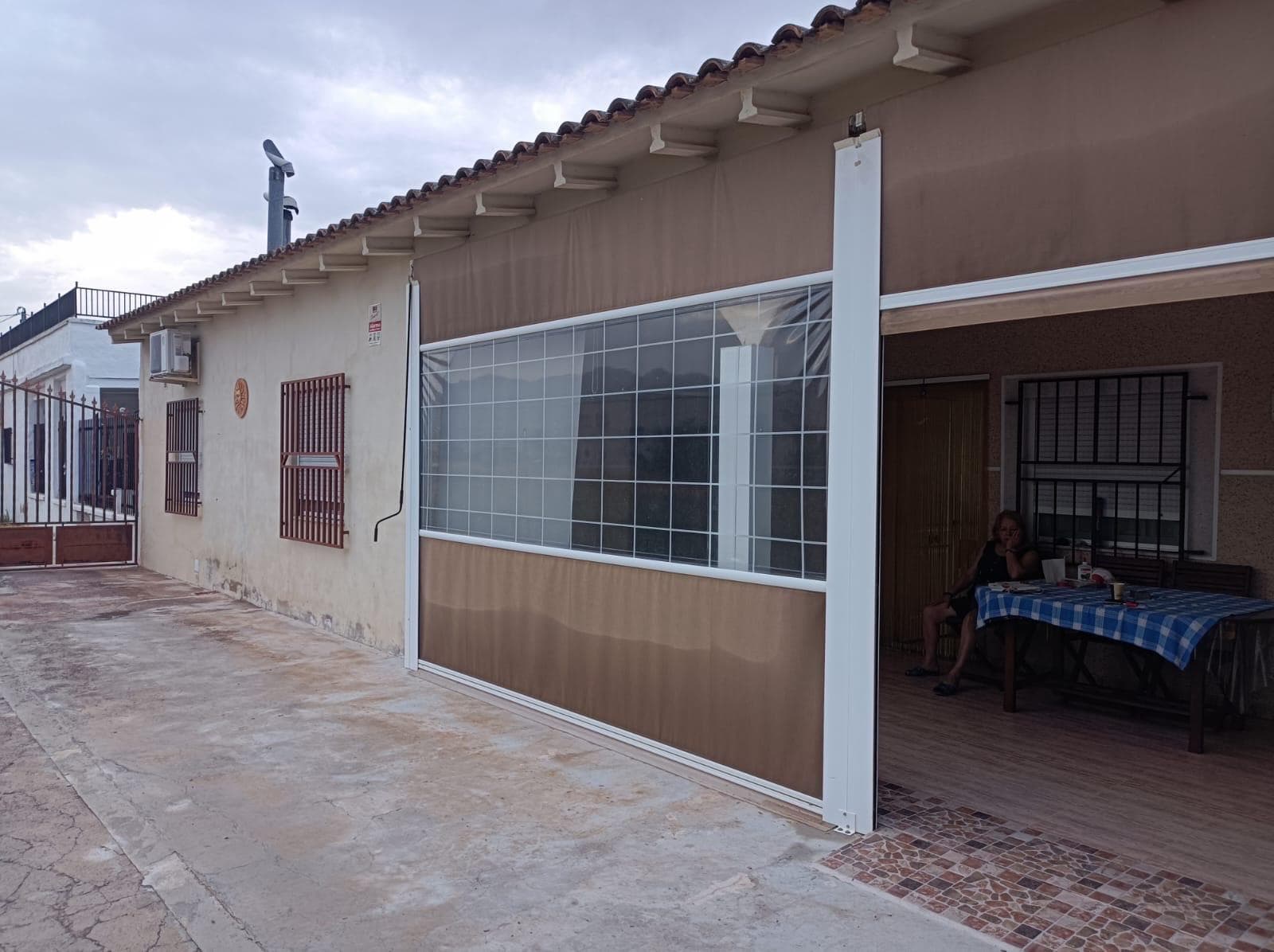 Bedrooms: 4, Bathrooms: 2, Town House in Granja de Rocamora, Alicante, Spain