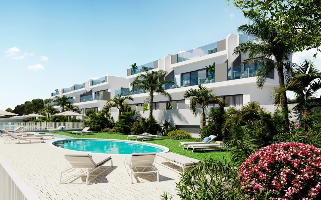 NEW BUILD RESIDENCIAL IN LOS BALCONES, TORREVIEJA&#13;&#13;New Build residential complex of semi-detached villas and bungalows located in Los Balcones with the views to the pink lake.&#13;&#13;New Build top floor bungalows has 2 bedrooms, 2 bathrooms, open plan kitchen with spacious living room, fitted wardrobes, terrace, private solarium and underground parking space.&#13;&#13;New exclusive residential with big communal areas; gardens, garden-gym, playground, 2 big communal swimming pools - one of them for adults, and the other one for children.&#13;&#13;Los Balcones is a small town located near Torrevieja south.&#13;&#13;Torrevieja is a Spanish town in the province of Alicante, on the Costa Blanca. &#13;&#13;It is known for its typically Mediterranean climate and coastline. It has boardwalks with resorts along its sandy beaches. &#13;&#13;The small Museum of the Sea and Salt houses exhibitions on the fishing and salt history of the city. &#13;&#13;In the interior, the Lagunas de La Mata-Torrevieja Natural Park has trails and two salty lagoons, one pink and the other green.&#13;&#13;Alicante airport located 40 minutes away and Murcia airport about 1 hour away.&#13;