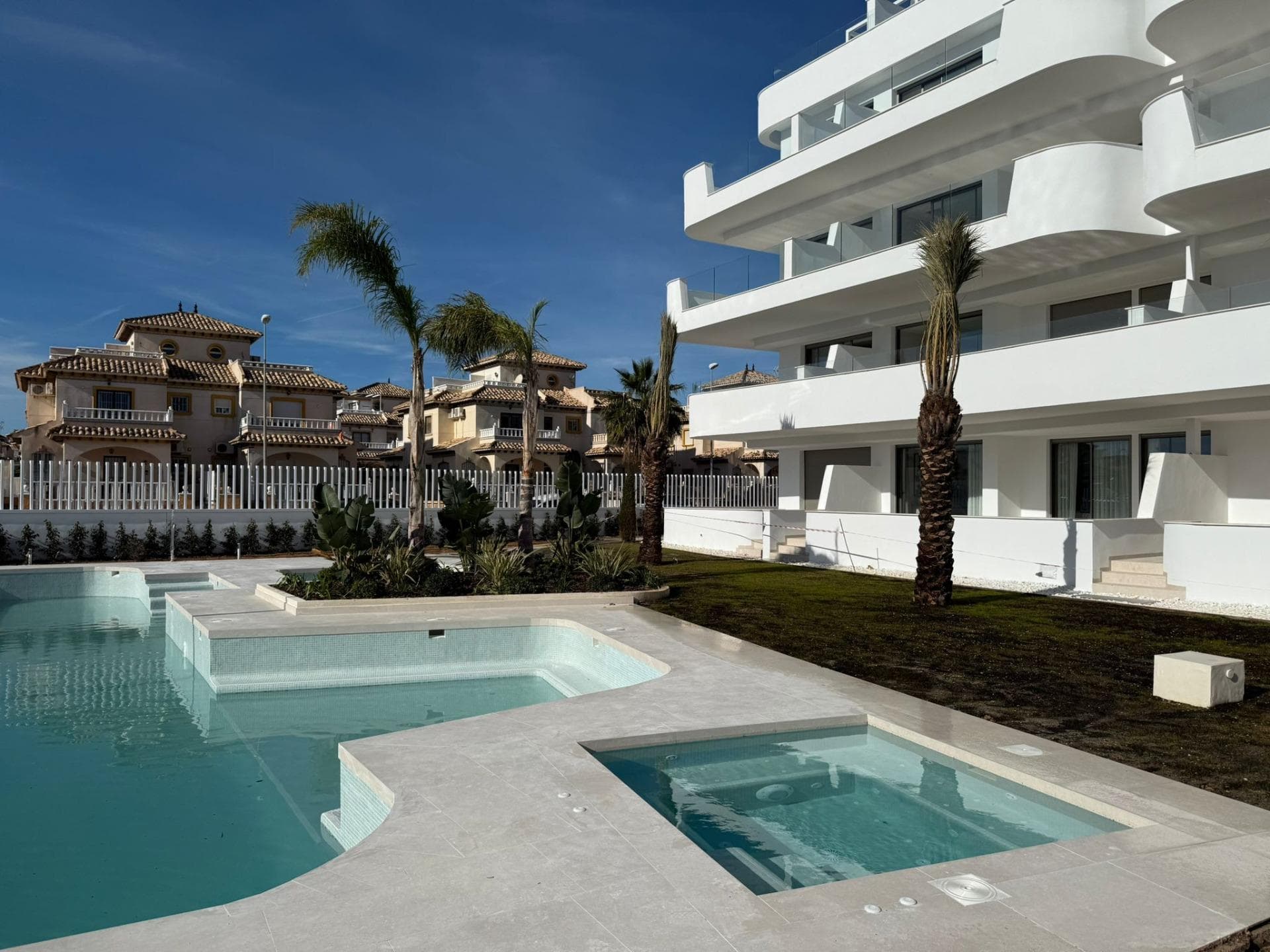 NEW BUILD RESIDENTIAL COMPLEX IN LOMAS DE CABO ROIG&#13;&#13;New Build Luxury Residential complex located in Lomas de Cabo Roig.&#13;&#13;Complex of 24 apartments and penthouses with 2 and 3 bedrooms, 2 bathrooms, with great common areas, garden &amp; play area around, big swimming pool (including children area and jacuzzi) relax/BBQ, fitness Club and Coworking area, public toilet and underground parking.&#13;&#13;Complex has installed a fully equipped gym and fully equipped coworking area with beautiful garden views.&#13;&#13;The luxurious experience architectural excellence ensures an intimate complex, providing security, and privacy . &#13;&#13;Lomas de Cabo Roig located one kilometer inland from the coastline of Cabo Roig with beautiful beaches, part of the Orihuela Costa. &#13;&#13;It is situated in an area which is well connected by roads, has plenty of facilities, and shopping centres nearby.&#13;&#13;Lomas de Cabo Roig located 30 minutes from Alicante airport and 1 hour Murcia - Corvera airport.&#13;