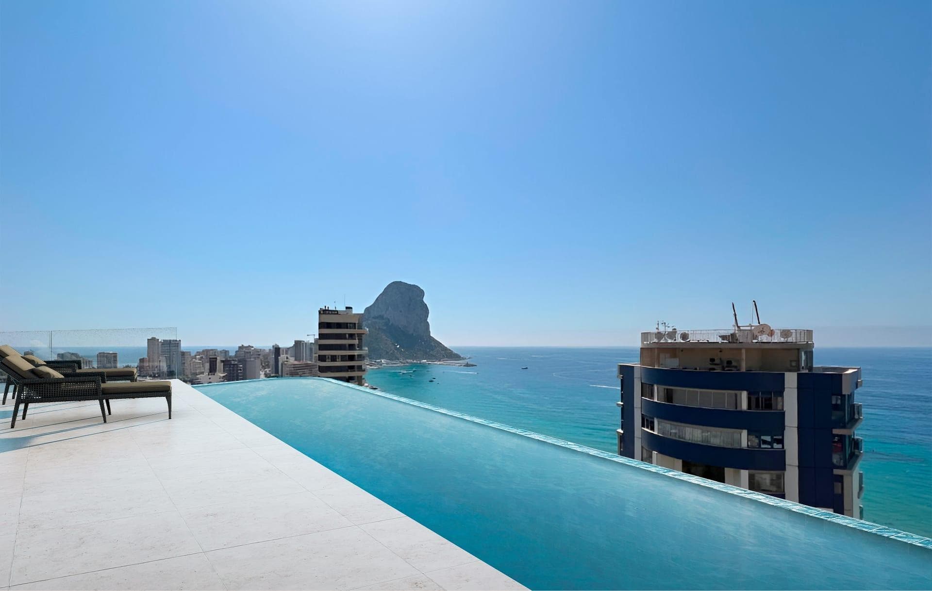 Luxury Apartments in Calpe just 3 Minutes from the Beach&#13;&#13;Exclusive Homes in the Heart of the Costa Blanca&#13;Discover a new way of living on the Costa Blanca with this exclusive new development in Calpe. This complex offers 55 modern 1, 2 and 3 bedroom flats, designed to offer the perfect balance between elegance, comfort and functionality.&#13;&#13;Located just 400 metres from the Arenal-Bol beach and the emblematic Peñón de Ifach, these flats combine a privileged location with luxury facilities, ideal for both permanent residence and investment.&#13;&#13;Premium Facilities for an Exclusive Lifestyle&#13;This development redefines Mediterranean luxury, with modern communal areas designed for the well-being and comfort of its residents:&#13;&#13;Rooftop infinity pool with breathtaking panoramic views.&#13;Gym and spa for maximum comfort.&#13;Coworking area, ideal for balancing work and relaxation.&#13;Optional underground parking and storage rooms.&#13;&#13;High quality finishes and avant-garde design.&#13;Each flat has been built with top quality materials and offers exceptional features:&#13;&#13;Large private terraces, many with sea views.&#13;Armoured front door for added security.&#13;Kitchen equipped with BOSCH appliances or equivalent: induction hob with extractor fan, oven, microwave and dishwasher.&#13;Ducted air conditioning with heat pump (hot/cold).&#13;Aerothermal system for efficient domestic hot water.&#13;Aluminium exterior carpentry with double glazing.&#13;&#13;Strategic location in Calpe&#13;Calpe is a vibrant destination in the Marina Alta, with an exceptional climate that offers more than 300 days of sunshine a year. Its combination of history, nature and modernity makes it an ideal place to live or invest.&#13;&#13;It also has excellent road connections via the AP-7 and the N-332, providing easy access to other coastal towns and nearby airports.&#13;&#13;Distances to Points of Interest&#13;Arenal-Bol beach - 400 m (3 minutes walk).&#13;Cantal del Roig Beach - 600 m (4 minutes walk).&#13;Calpe Port - 1 km (15 minutes walk).&#13;Peñón de Ifach Natural Park - 1 km (15 minutes walk).&#13;Baños de la Reina (natural area) - 600 m (4 minutes walk).&#13;Las Salinas - 600 m (4 minutes walk).&#13;Shopping centre and supermarkets - 500 m (4 minutes walk).&#13;Alicante Airport - 75 km (1 hour drive).&#13;Valencia Airport - 125 km (1 hour and 20 minutes drive).&#13;&#13;A Secure Investment in a Dream Destination&#13;Whether as a permanent home, second home or investment, this development represents a unique opportunity in one of the most attractive locations on the Costa Blanca.&#13;&#13;Don't miss the opportunity to purchase your luxury flat in Calpe. Contact us today for more information and viewings!&#13;