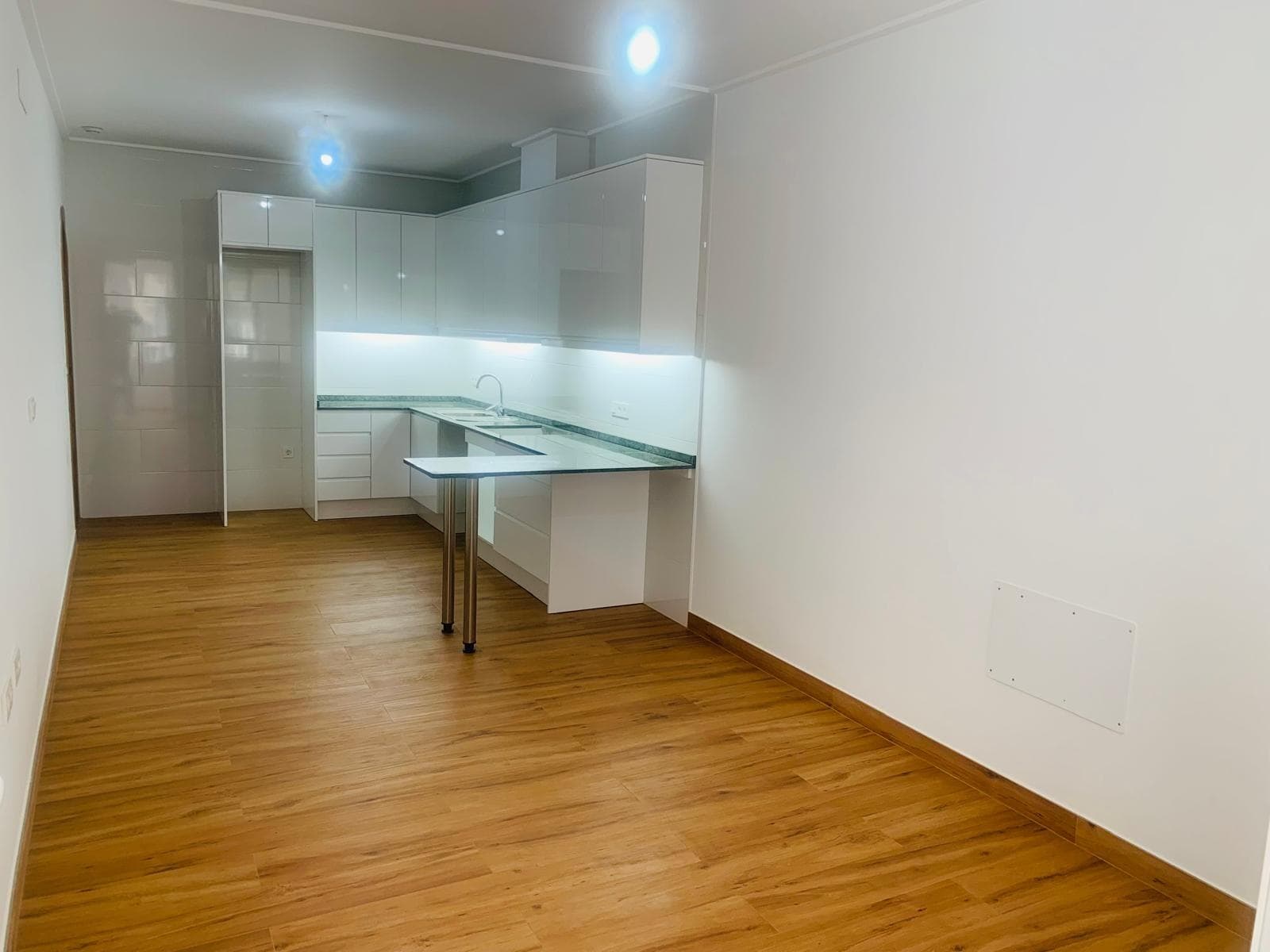 Bedrooms: 2, Bathrooms: 2, Apartment in Torrevieja, Alicante, Spain