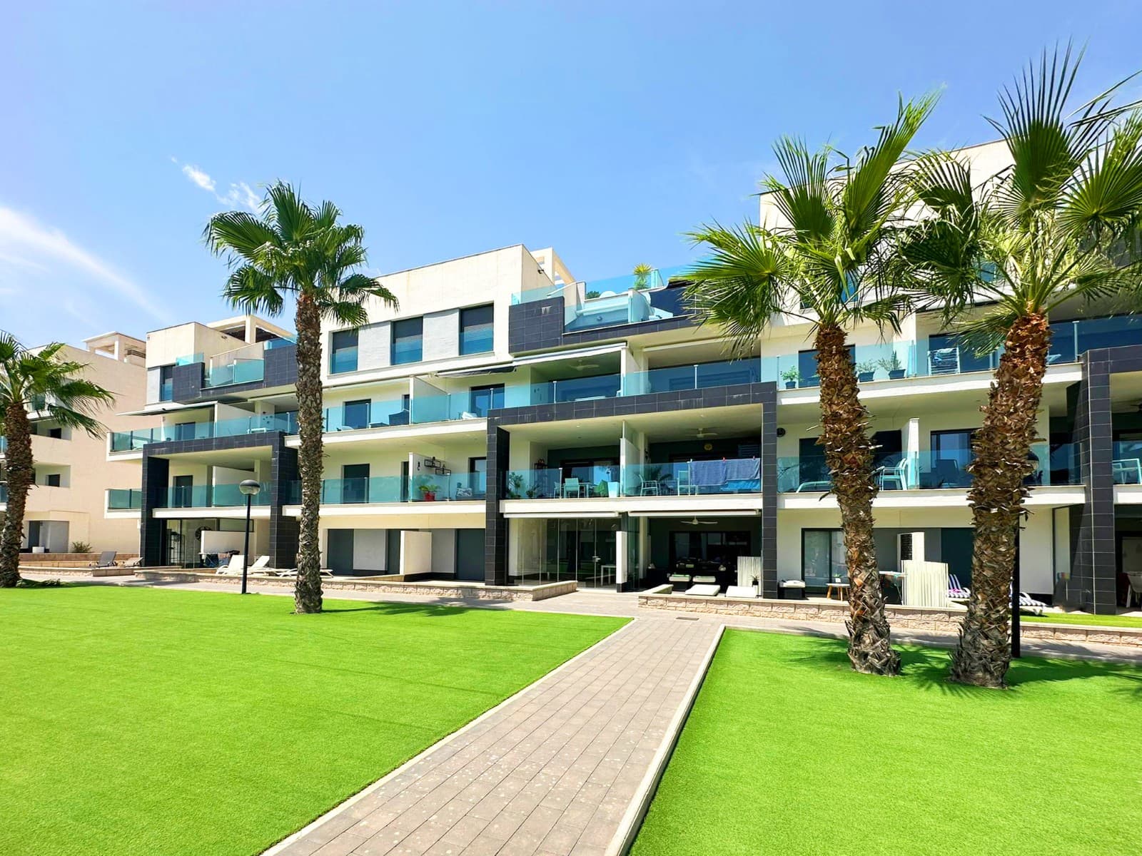 Bedrooms: 3, Bathrooms: 2, Apartment in Guardamar del Segura, Alicante, Spain