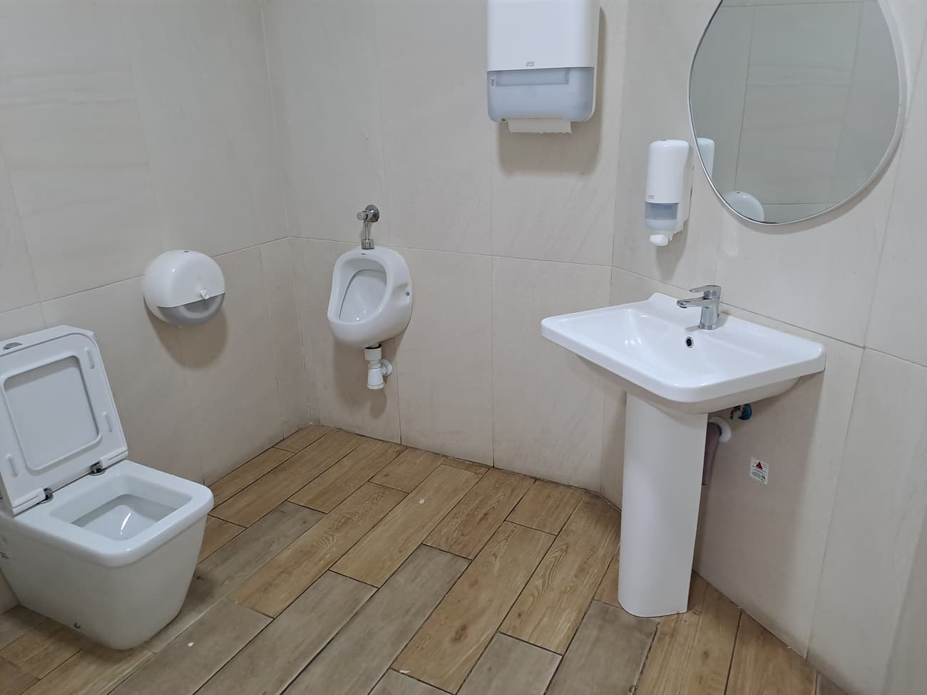 Gallery image