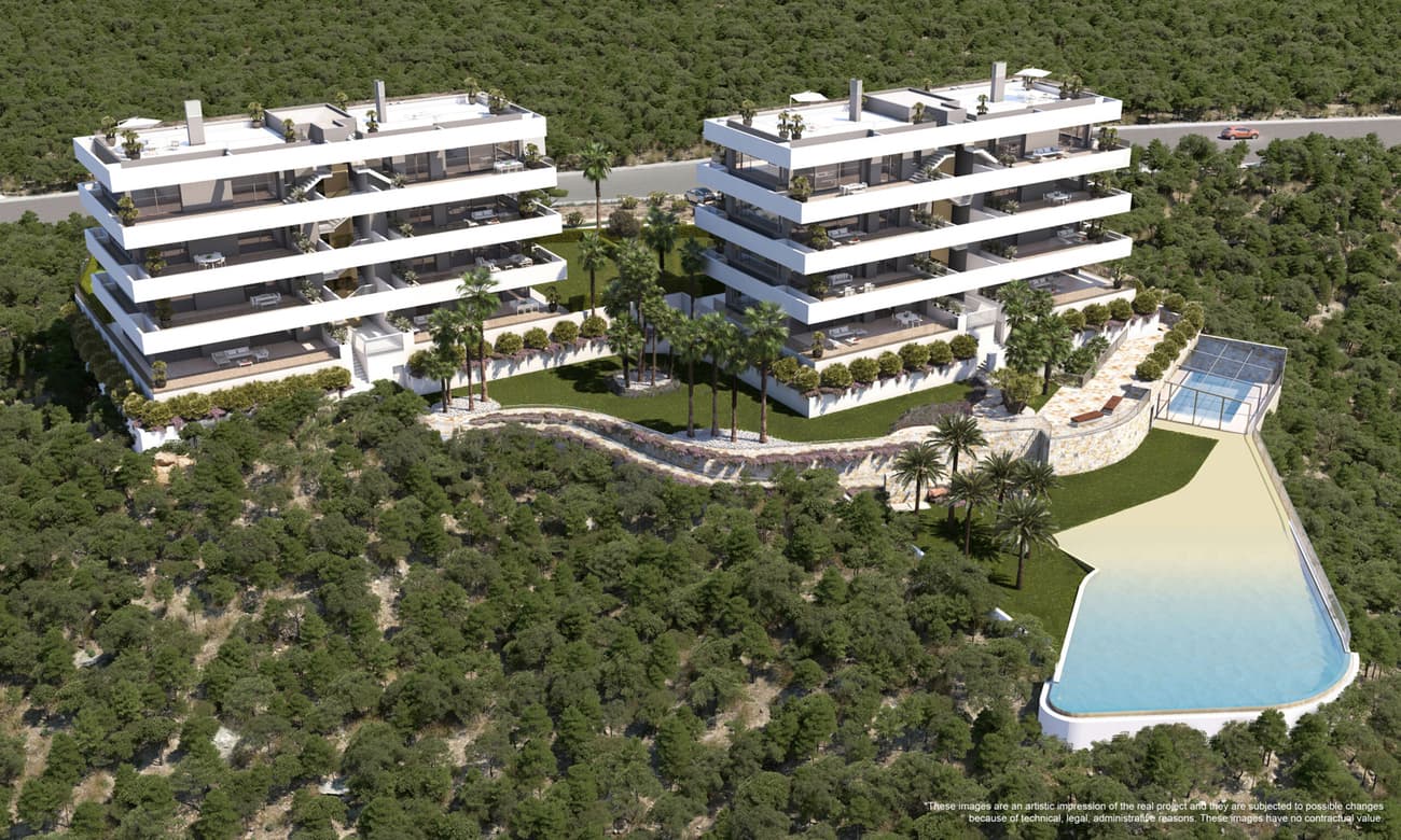 Geniet van een groot terras met een panoramisch uitzicht op de golfbaan en het mediterrane bos.Elke slaapkamer heeft toegang tot de zuidgerichte tuin.Inclusief parkeerplaats en ondergrondse berging.Inbegrepen : airco, meubels, keukentoestellen, verlichting, alarmsysteem, BBQ, elektrische rolluiken.Bouwjaar : 2021 Gemeenschappelijk : Infinity buitenzwembad en verwarmd binnenzwembad met fitnessruimte.Drie minuten van de club en de supermarkt Las Colinas.15 minuten met de auto naar de stranden van Campoamor en Mil Palmeras, andere golfbanen, San Miguel de Salinas en La Zenia Boulevard shopping center.