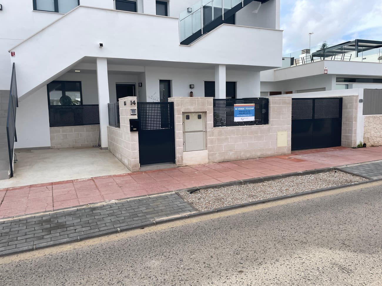 This is a fantastic opportunity to buy a very spacious ground-floor flat (year of construction 2022) that has just come on the market. Located in a residential area in Santiago De La Ribera on COSTA CALIDA, this lovely flat offers the following features:Three bedrooms and two bathrooms!Building area of approximately 96 m2South-facing terrace of 90 m2Private parking spaceLarge communal pool900m from the seaHere is the overview of this fantastic flat. As you enter, you have a large open space with beautiful kitchen, with a dining and lounge area. With three spacious bedrooms with built-in wardrobes and two well-equipped bathrooms, this flat offers a lovely home for anyone looking for a flat in a great location within walking distance of the beach. In front of the flat you have a nice terrace with private parking. At the back is also a large terrace, where you can enjoy the outdoors in privacy. Through the terrace you have access to the large communal poolThis is a fantastic opportunity to buy a very spacious flat at a great price, which is just a short walk from the beach, a selection of local restaurants, shops, bars and a short drive from several golf courses.Contact us soon to arrange a viewing.Thanks for looking!