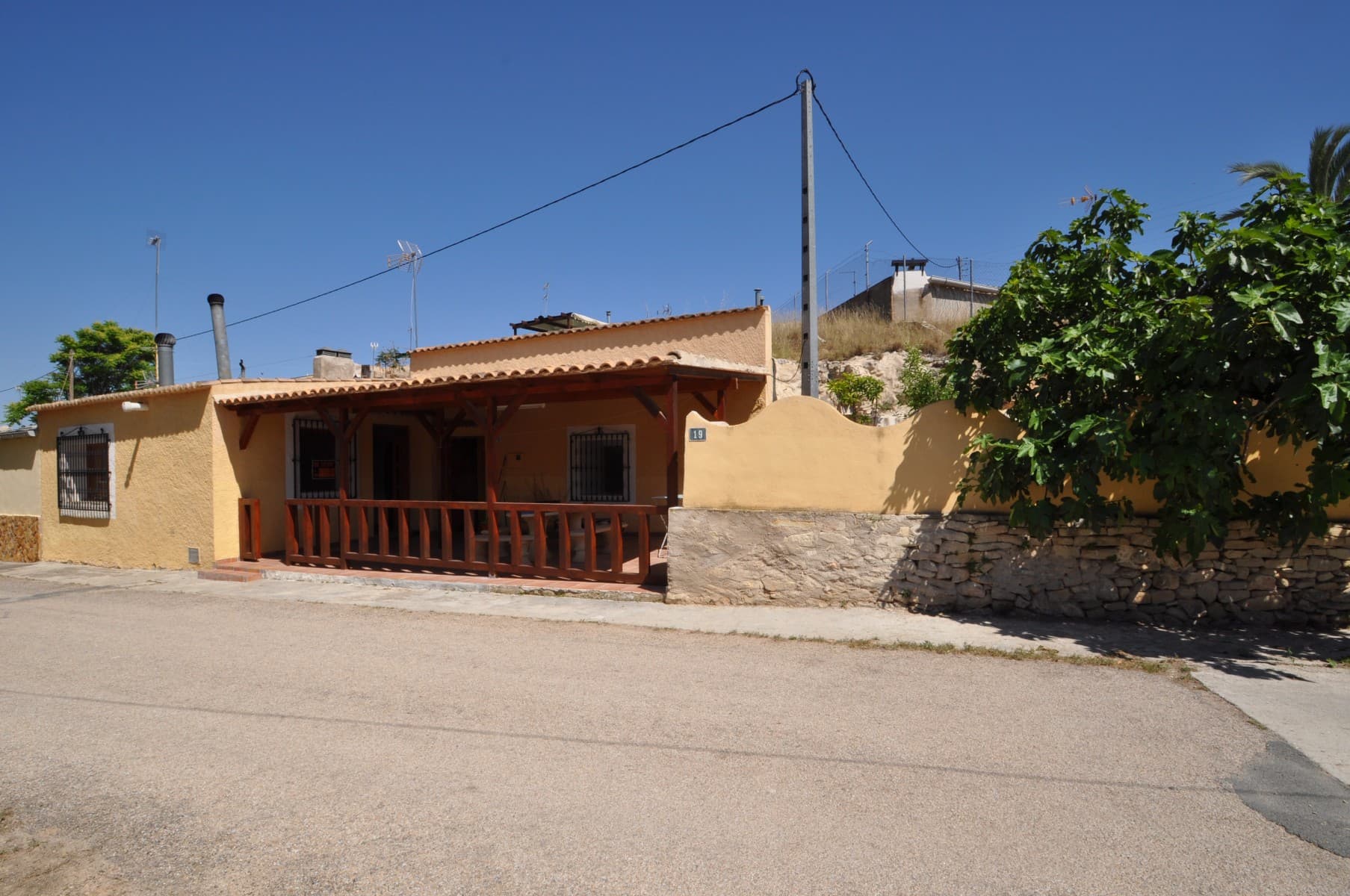 Beautiful Cave House in Casas del Senor, at a short walk distance to the centre. Composed of 4 big bedrooms, 1 big bathroom, the kitchen with fireplace of about 30 meters. In very good conditions. A big terrace at the entrance and the private parking space just in front of the house. A very quiet and beautiful landscape.We have a large portfolio of properties in the Costa Blanca and Costa Calida areas, specialising in country properties, villas, fincas, building plots and design and build options in the Alicante and Murcia regions with a particular emphasis on Elda, Monovar, Pinoso, Sax, Villena, Aspe, Fortuna, Albacete and many more surrounding areas. We have been established since 2004 and have decades of experience between the team which we bring to bear to help you find and secure your new dream home. We help you every step of the way to make sure your purchase in Spain is safe and hassle free. We are not here to sell you a property, we are here to help you realise your dream and find what is right for you. With us you are in the safest hands. Contact us now to have a no obligation chat about how you too can realise your dreams.