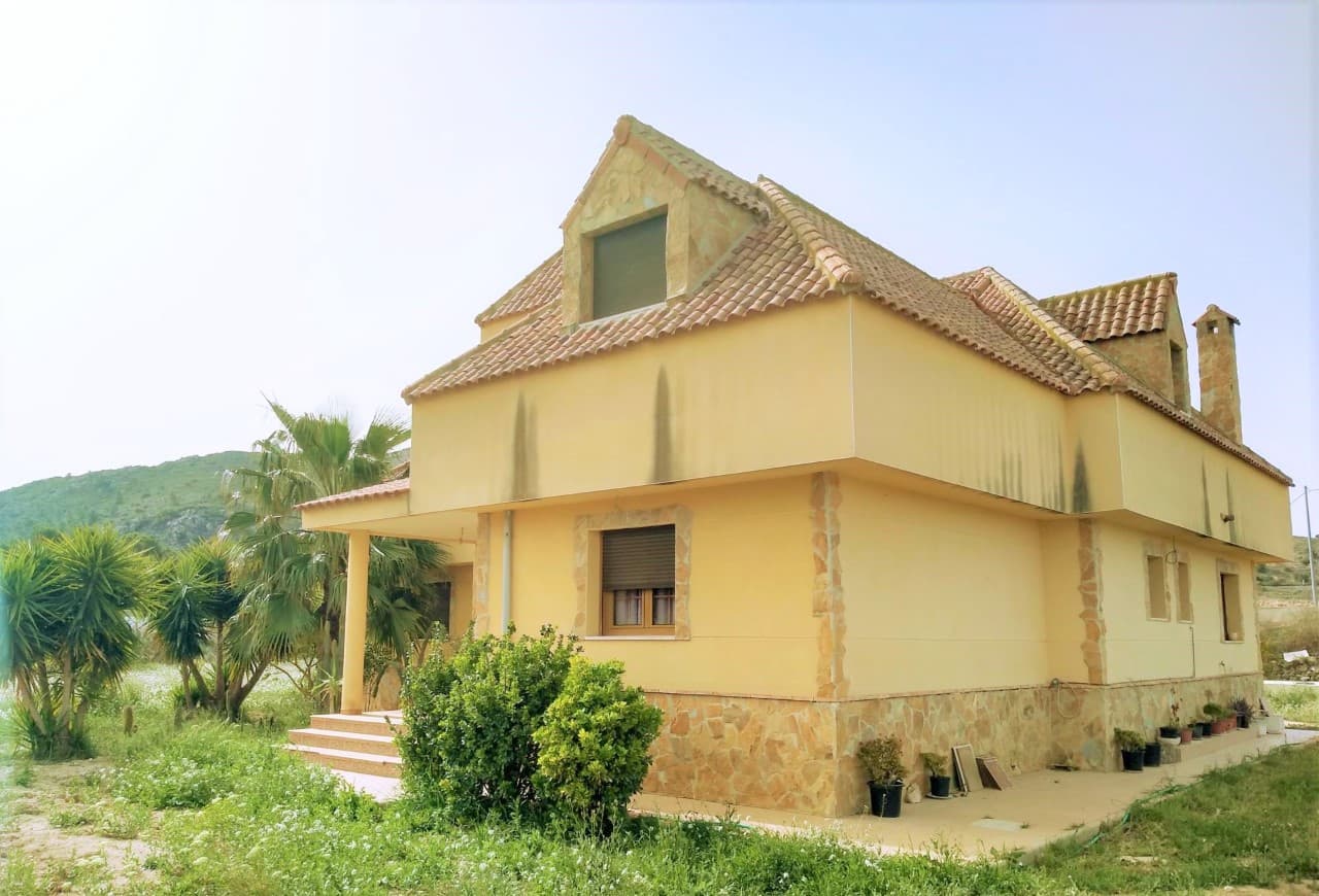 Beautifully designed exceptionally well-constructed French style country house offering 5 large bedrooms, 3 bathrooms, very large lounge diner, separate kitchen, ensuite bathroom, lovely large rooms and tall ceilings throughout, the grand proportions and quality materials used make this house feel of high quality, the condition of the home is very good and is ready to be moved into and enjoyed straight away, The large plot of land has potential as agricultural land and/or build a swimming pool etc...Surrounded by mountains and countryside under 5 minutes' drive from Hondon de los Nieves and Aspe and close to Hondon de los Frailes, La Romana and Alicante city. The international airport of Alicante is about 25 km away and the beach is 35 km away.We are specialists in the Costa Blanca and Costa Calida specialising in the Alicante and Murcia Inland regions with a particular emphasis on Elda, Pinoso, Aspe, Elche and surrounding areas. We are an established, well known and trusted company that has built a solid reputation amongst buyers and sellers since we began trading in 2004. We offer a complete service with no hidden charges or surprises, starting with sourcing the property, right through to completion, and an unrivalled after sales service which includes property management, building services, and general help and advice to make your new house a home. With a portfolio of well over 1400 properties for sale, we are confident that we can help, so just let us know your preferred property, budget and location, and we will do the rest.