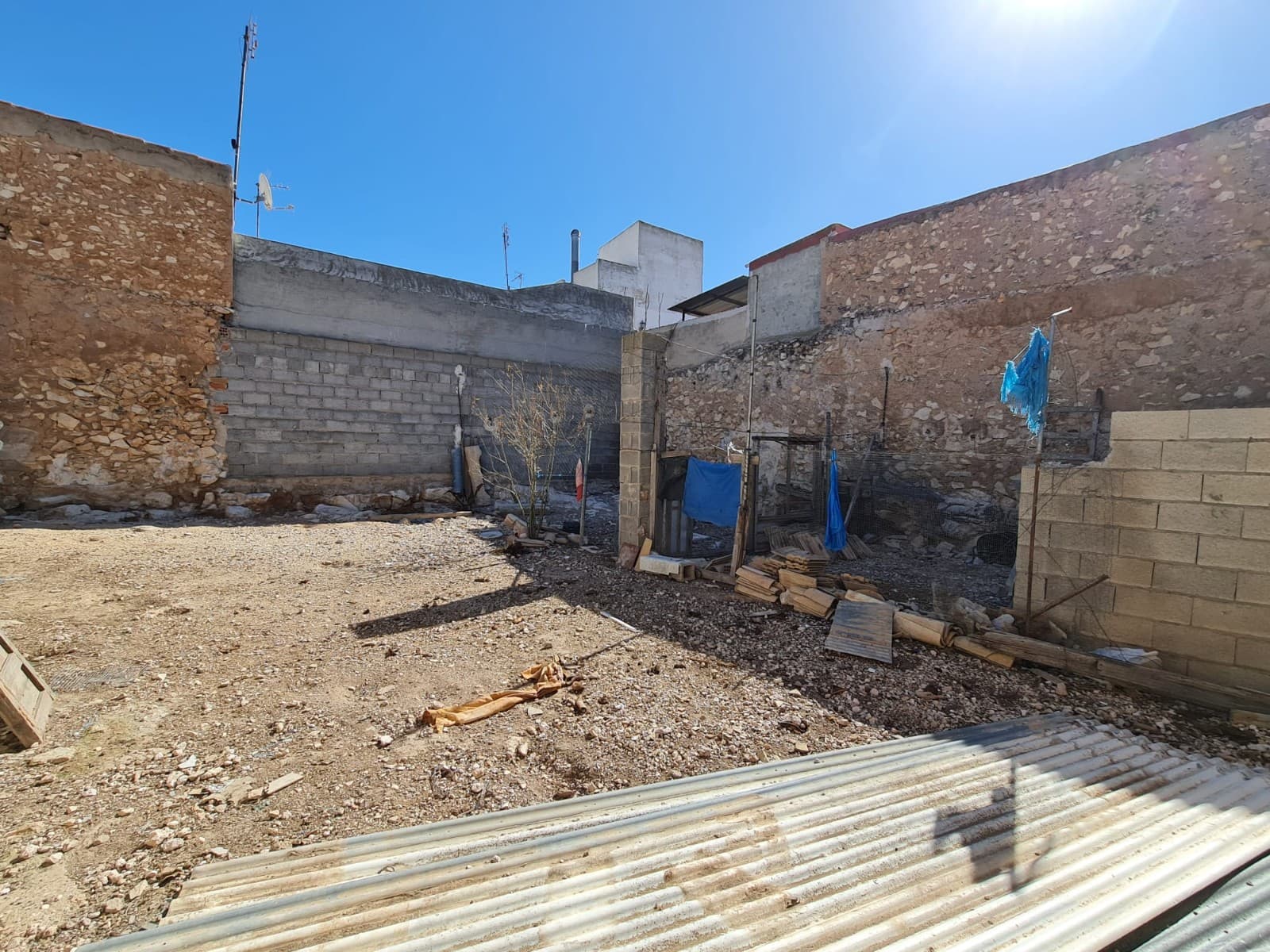 Welcome to an exceptional opportunity right in the heart of town! This urban plot of land spans 380 square meters and boasts the essential amenities of mains electric and drinking water.With its convenient location near the centre of town, this plot offers prime potential for various development projects. Whether you envision building a residential property, establishing a commercial venture, or creating a mixed-use space, this land provides an ideal foundation for your plans.Nestled within the bustling urban landscape, this plot offers easy access to local amenities, services, and transportation options. Don't miss out on the chance to seize this prime piece of real estate – schedule a viewing today and explore the possibilities of this centrally located urban plot.We have a large portfolio of properties in the Costa Blanca and Costa Calida areas, specialising in country properties, villas, fincas, building plots and design and build options in the Alicante and Murcia regions with a particular emphasis on Elda, Monovar, Pinoso, Sax, Villena, Aspe, Fortuna, Albacete and many more surrounding areas. We have been established since 2004 and have decades of experience between the team which we bring to bear to help you find and secure your new dream home. We help you every step of the way to make sure your purchase in Spain is safe and hassle free. We are not here to sell you a property, we are here to help you realise your dream and find what is right for you. With us you are in the safest hands. Contact us now to have a no obligation chat about how you too can realise your dreams.