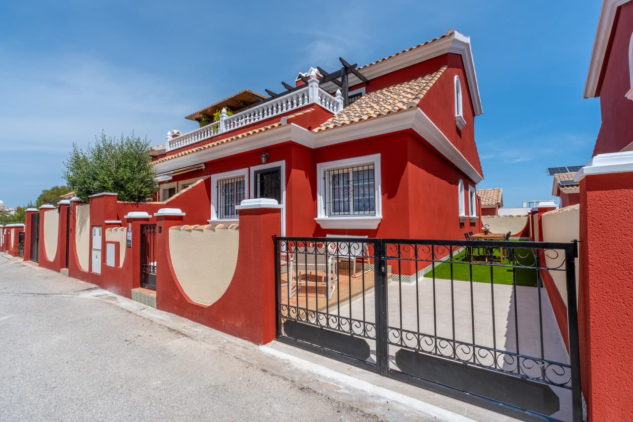 Set in the heart of Villamartín, this beautifully renovated semi-detached townhouse offers the perfect combination of style, space, and convenience—just a short walk from Aldi, as well as a great selection of bars and restaurants.The property features three spacious bedrooms and two modern bathrooms, all finished to a high standard. The interior has been thoughtfully updated to create a bright, contemporary feel, with comfortable living spaces that are ready to enjoy from day one.Outside, the home benefits from a sunny orientation, making the most of natural light throughout the day. There is generous garden space—ideal for relaxing, entertaining, or dining al fresco—as well as a private driveway for convenient off-road parking. Upstairs, the master bedroom enjoys access to its own private balcony, offering a peaceful spot to unwind.Sold fully furnished, this turnkey property is perfect as a permanent residence, holiday home, or investment opportunity in one of the most popular areas of the Costa Blanca.