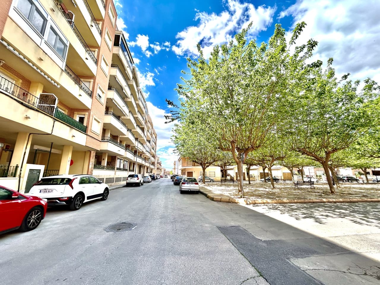 Elevate your lifestyle with this impressive top-floor 4-bedroom, 2-bathroom apartment, ideally located in Almoradí.Offering generous proportions throughout, this spacious home is perfect for families or those seeking extra room to relax and entertain. The bright living area opens onto a private balcony, where you can enjoy fantastic open views—an ideal spot for morning coffee or evening sunsets.The property boasts four well-sized bedrooms, including a master suite with its own en-suite bathroom, while a second family bathroom serves the rest of the home.Residents also benefit from access to a communal solarium—perfect for soaking up the sun—along with a private storage room, offering valuable extra space. The apartment includes a private parking space in the underground garage, ensuring both convenience and security.Combining space, comfort, and elevated views in a well-connected and authentic Spanish town, this top-floor apartment in Almoradí is a fantastic opportunity for both permanent living and holiday enjoyment.