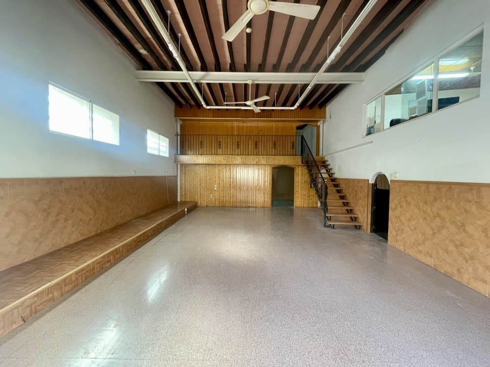 Gallery image