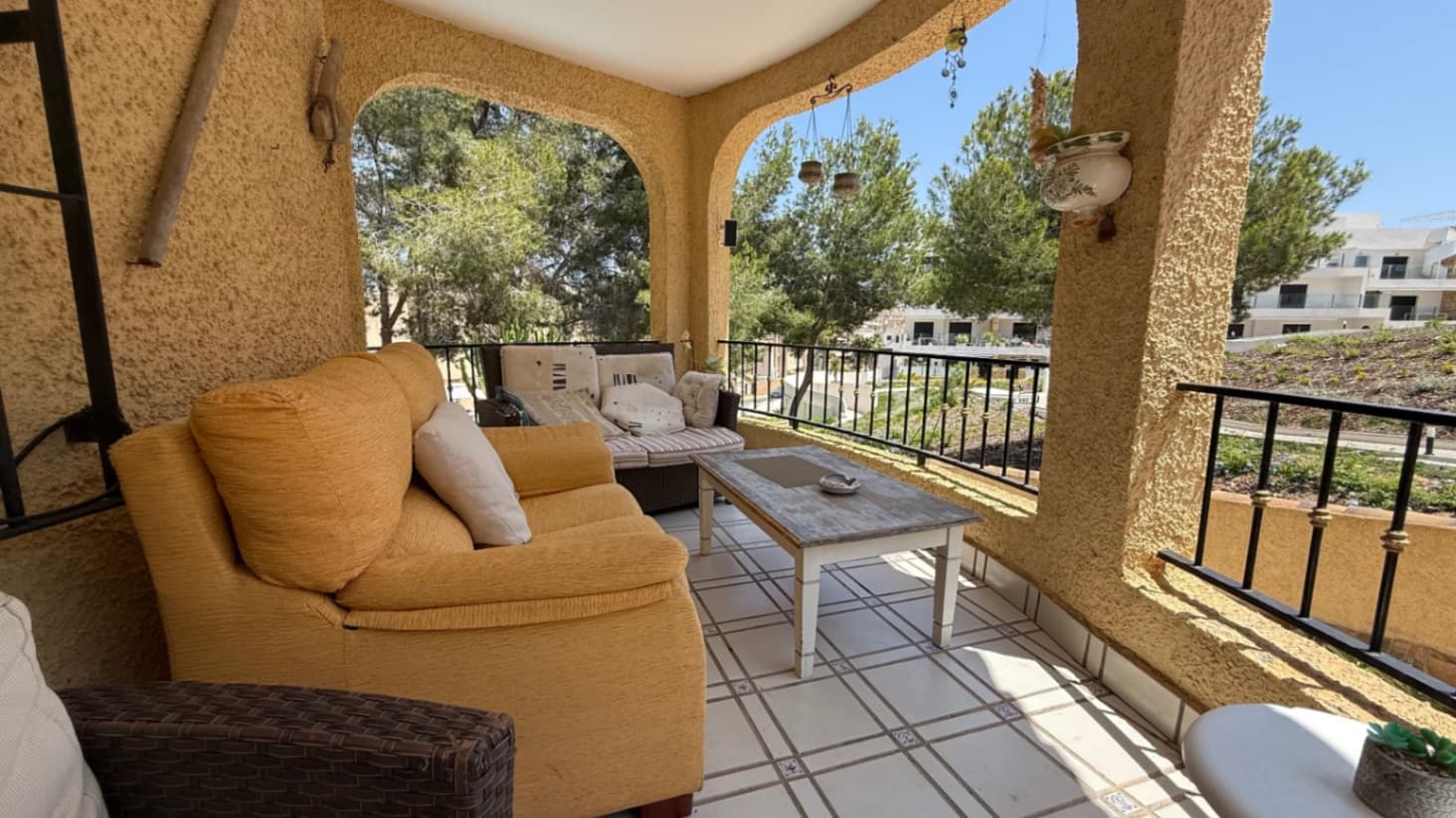 One in a Million – Tranquil Gem on Calle Los Pirineos – €450,000Set on an 800 m² plot and surrounded by trees, this fully refurbished 6-bed, 4-bath home offers rare peace and privacy. Wake up to birds chirping, relax by the magnificent pool, and enjoy the charm of a modern kitchen and beautiful chimney.Spacious, serene, and full of character — a truly one-in-a-million opportunity.