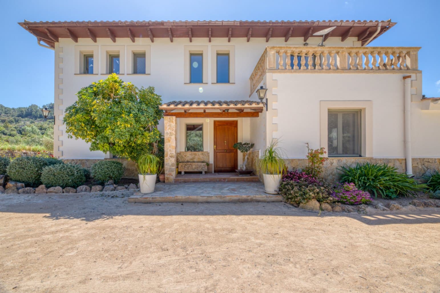 Discover this charming villa tucked away in the protected natural park of Son Cabaspre, set on an expansive 8,000 m² rural plot with breathtaking views of the Tramuntana mountains. The home offers 350 m² of living space across three levels, comprising five bedrooms, three bathrooms, a bright and airy open-plan living and dining area with an integrated kitchen, plus a convenient storage room.The main living space opens onto a generous terrace featuring a private pool—an ideal spot to enjoy Mallorca’s tranquil outdoor lifestyle. With its own free water supply and a sustainable energy system powered by 32 solar panels, the villa is both eco-friendly and cost-efficient.Perfect for nature lovers seeking peace and privacy, the property is located just 5 minutes from the village of Esporles, 20 minutes from Palma’s city center, and 25 minutes from the airport.Esporles itself is one of Mallorca’s best-kept secrets, renowned for its idyllic mountain surroundings and traditional blonde-stone architecture.Disclaimer: Certain information contained herein is derived from information provided by owners and collaborators. All information provided is deemed reliable, but is not guaranteed to be accurate and should be independently verified.