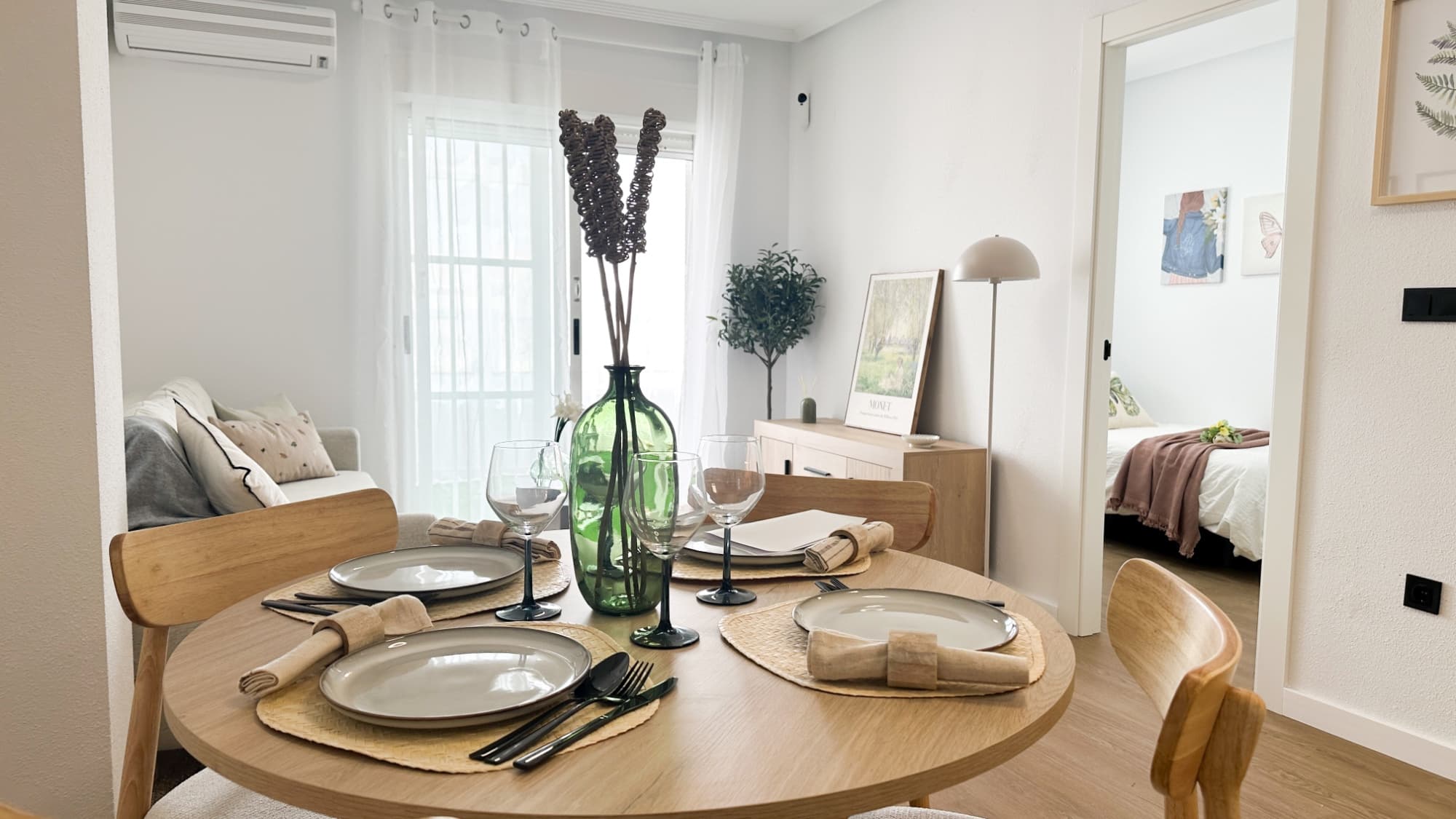 Completely refurbished in 2026, this stunning modern apartment has been fully renovated to the highest standard, with absolutely everything brand new throughout. Offering 68.76m² of living space, the property features 2 bedrooms and 1 bathroom, combining comfort, style, and functionality in a prime coastal location near the sea.The apartment includes a bright open-plan kitchen seamlessly connected to the living area, creating a spacious and modern atmosphere. A stylish coffee corner adds a unique and cozy touch to the home, perfect for relaxing mornings. The south-facing balcony provides excellent natural light throughout the day and an ideal outdoor space to enjoy the Mediterranean climate.Designed with both comfort and security in mind, the property benefits from a reinforced security door, smart lock system, and security cameras. Residents also have access to a beautiful community swimming pool.All furniture, appliances, and interior features are included in the sale, making this a perfect turnkey property ready to move into immediately or an excellent investment opportunity near the coast.