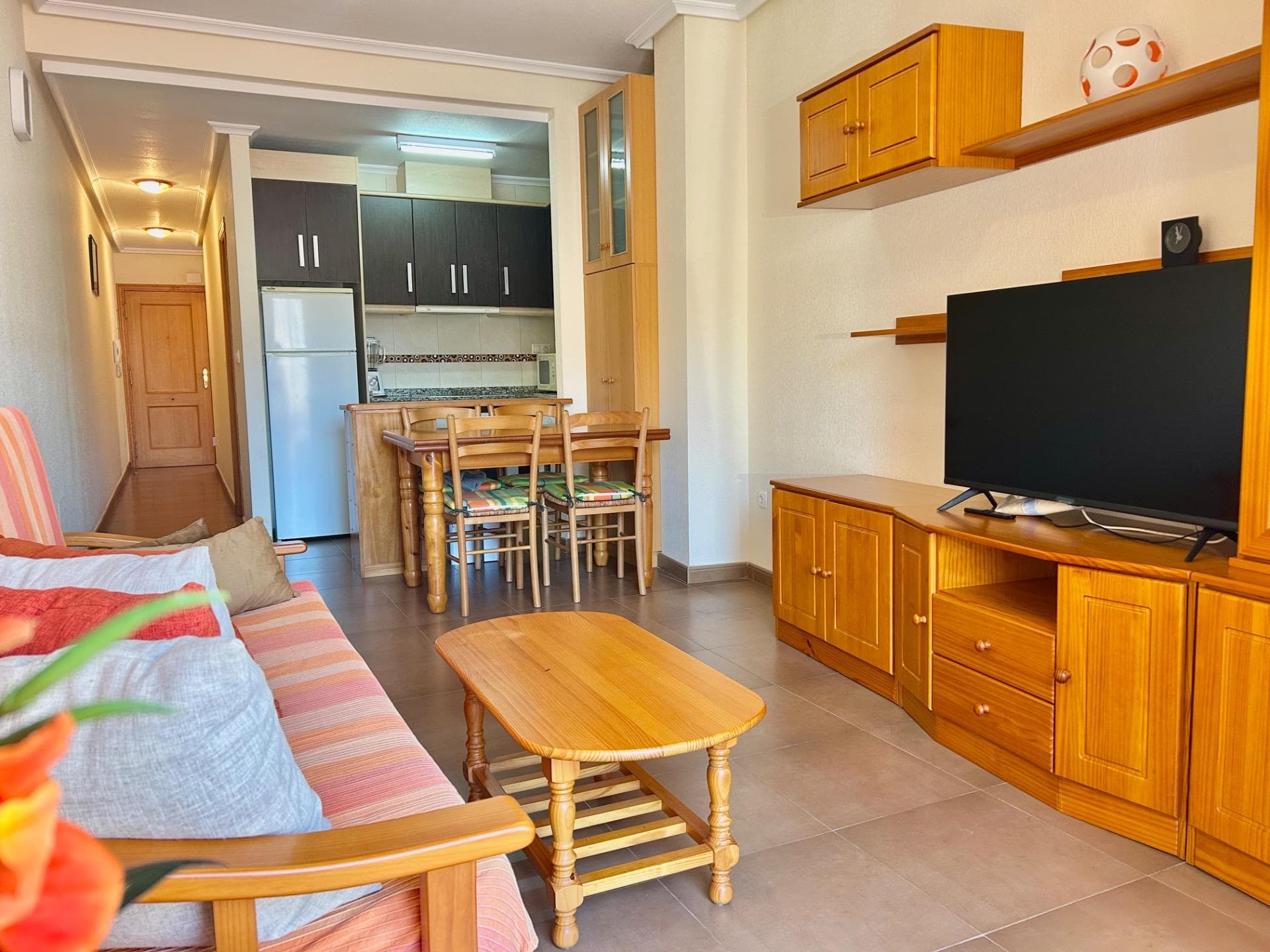 Bedrooms: 1, Bathrooms: 1, Apartment in Torrevieja, Alicante, Spain