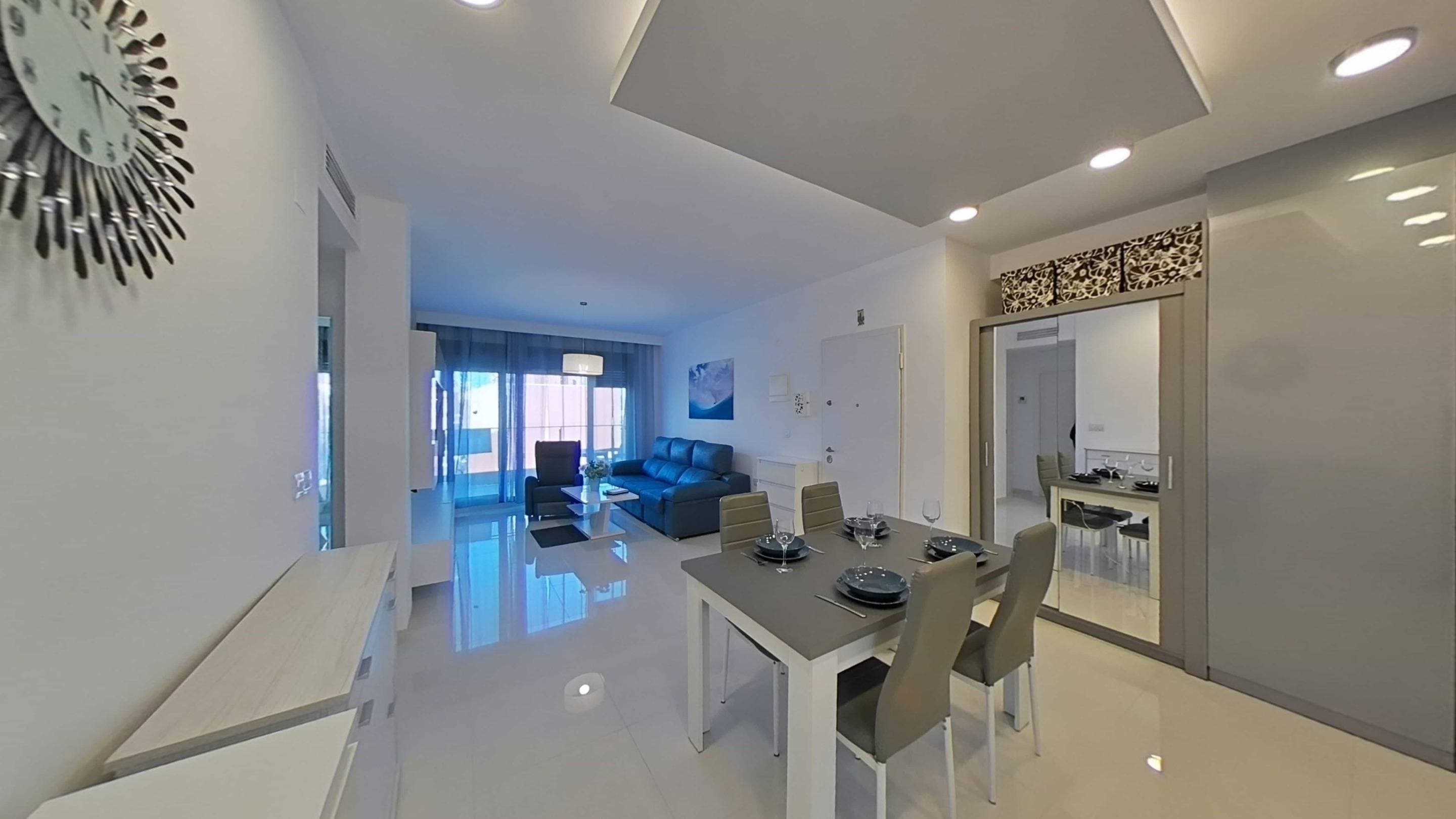 ✨ Let yourself be captivated by this spectacular duplex penthouse in La Torre de la Horadada, where the Mediterranean becomes part of your everyday life. Just 500 metres from the sea, this stunning property combines contemporary design, comfort, and a privileged location. The home offers 95 m² built (70 m² usable) and a northeast orientation that provides excellent natural light and pleasant ventilation year-round. 🛏️ Two bedrooms, one of them en suite. 🚿 Two fully equipped bathrooms. 🌅 Private solarium with open sea views, perfect for relaxing or entertaining. Located in a well-maintained residential complex with communal swimming pool, landscaped gardens, and children’s areas. Close to schools, shopping centres, and medical facilities. 💎 A property that has it all: style, location, and quality of life. 📞 Contact us today to arrange your visit.