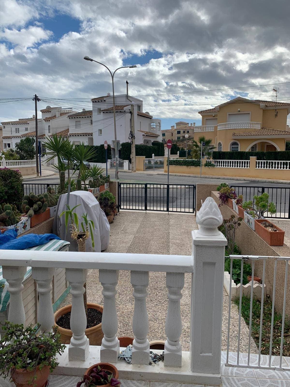 Bedrooms: 3, Bathrooms: 2, Villa in Orihuela  Costa, Alicante, Spain