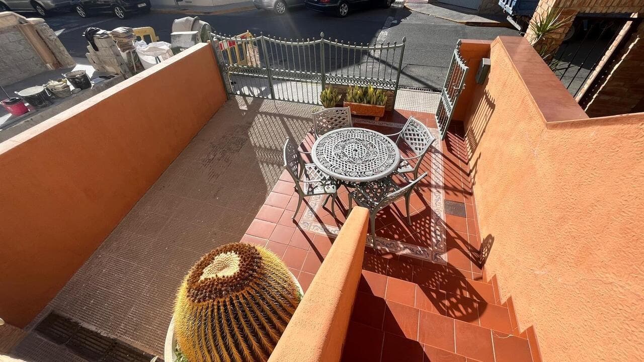 Bedrooms: 4, Bathrooms: 2, Town House in Formentera del Segura, Alicante, Spain
