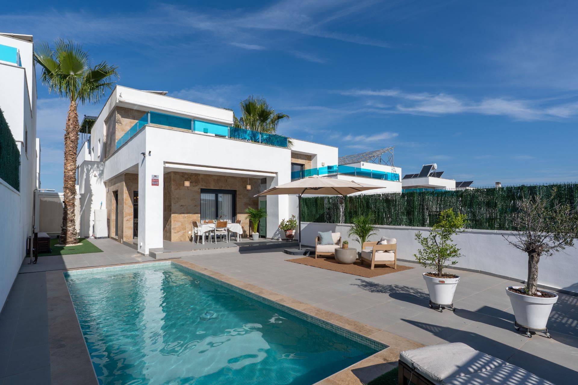 Bedrooms: 3, Bathrooms: 3, Villa in Bigastro, Alicante, Spain