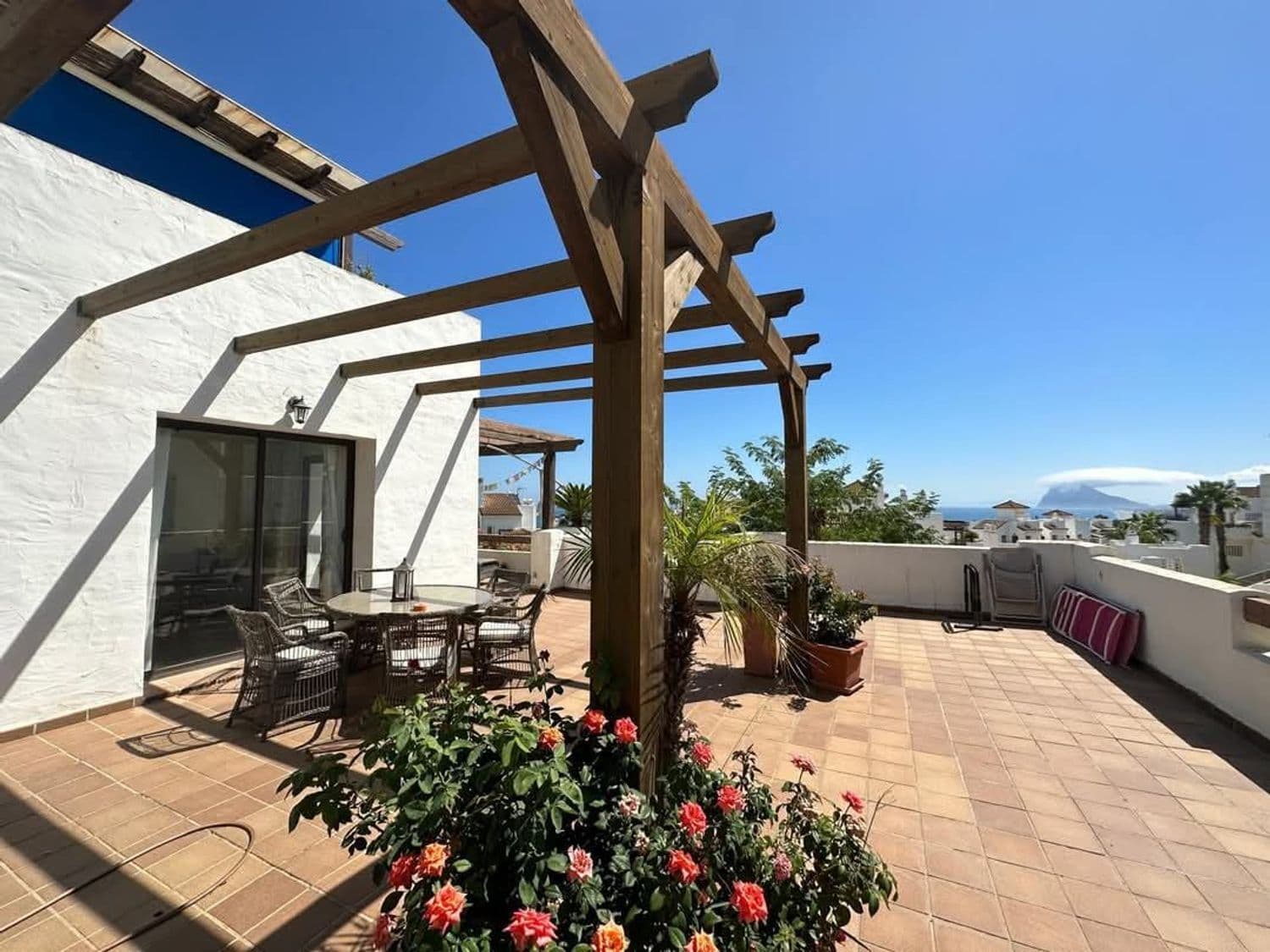 ALCAIDESA / SAN ROQUE PRICE: €440,000 (Expenses Not Included) Contact: ? Exclusive Apartment for Sale in Marina de la Alcaidesa – Sea Views? €440,000 (Expenses not included) Magnificent 2-bedroom, 2-bathroom apartment for sale in the prestigious and picturesque urbanization Marina de la Alcaidesa, with spectacular sea views and ample outdoor spaces. ? 230 m² built | 210 m² useful? 2 bedrooms? 2 bathrooms Main features: Furnished property Kitchen equipped with appliances Impressive private terrace of 130 m² Outdoor area: Dining area Jacuzzi with hydromassage and lighting Outdoor shower Private garden ? Includes 2 underground parking spaces? 20 m² storage room Additional details: Terrace and balcony Built-in wardrobes South orientation Individual heating Air conditioning Second-hand / good condition Year of construction: 2008 Interior adapted for people with reduced mobility Building and urbanization: 1st interior floor Building with elevator Communal swimming pool Garden areas Energy certificate: Consumption: 80 kWh/m² year Emissions: 80 kg CO₂/m² year An ideal property as a permanent residence, second home, or investment, in a privileged enclave by the sea. ? More information or to arrange a visit: Telephone:.