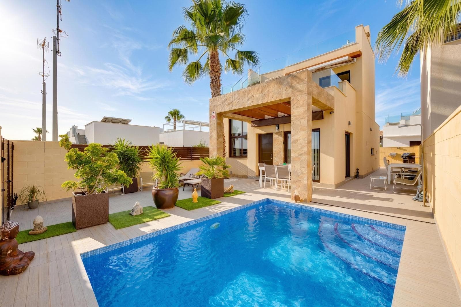 Bedrooms: 3, Bathrooms: 3, Villa in Ciudad Quesada, Alicante, Spain