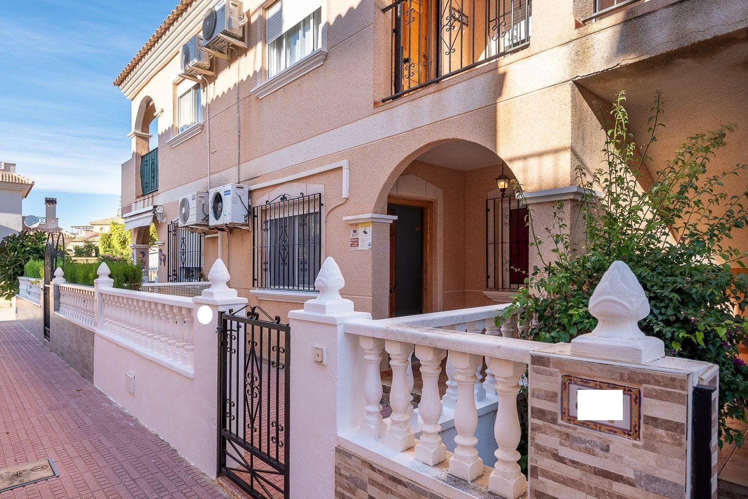 Bedrooms: 2, Bathrooms: 1, Bungalow in Orihuela  Costa, Alicante, Spain