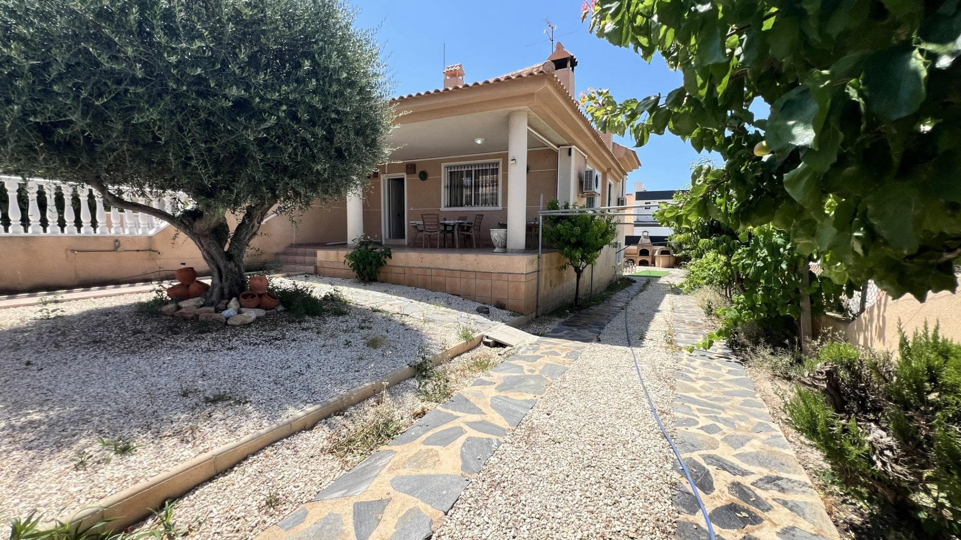 Bedrooms: 4, Bathrooms: 2, Semi Detached in Torrevieja, Alicante, Spain