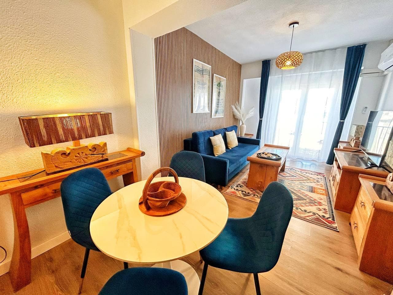Bedrooms: 3, Bathrooms: 1, Penthouse in Torrevieja, Alicante, Spain