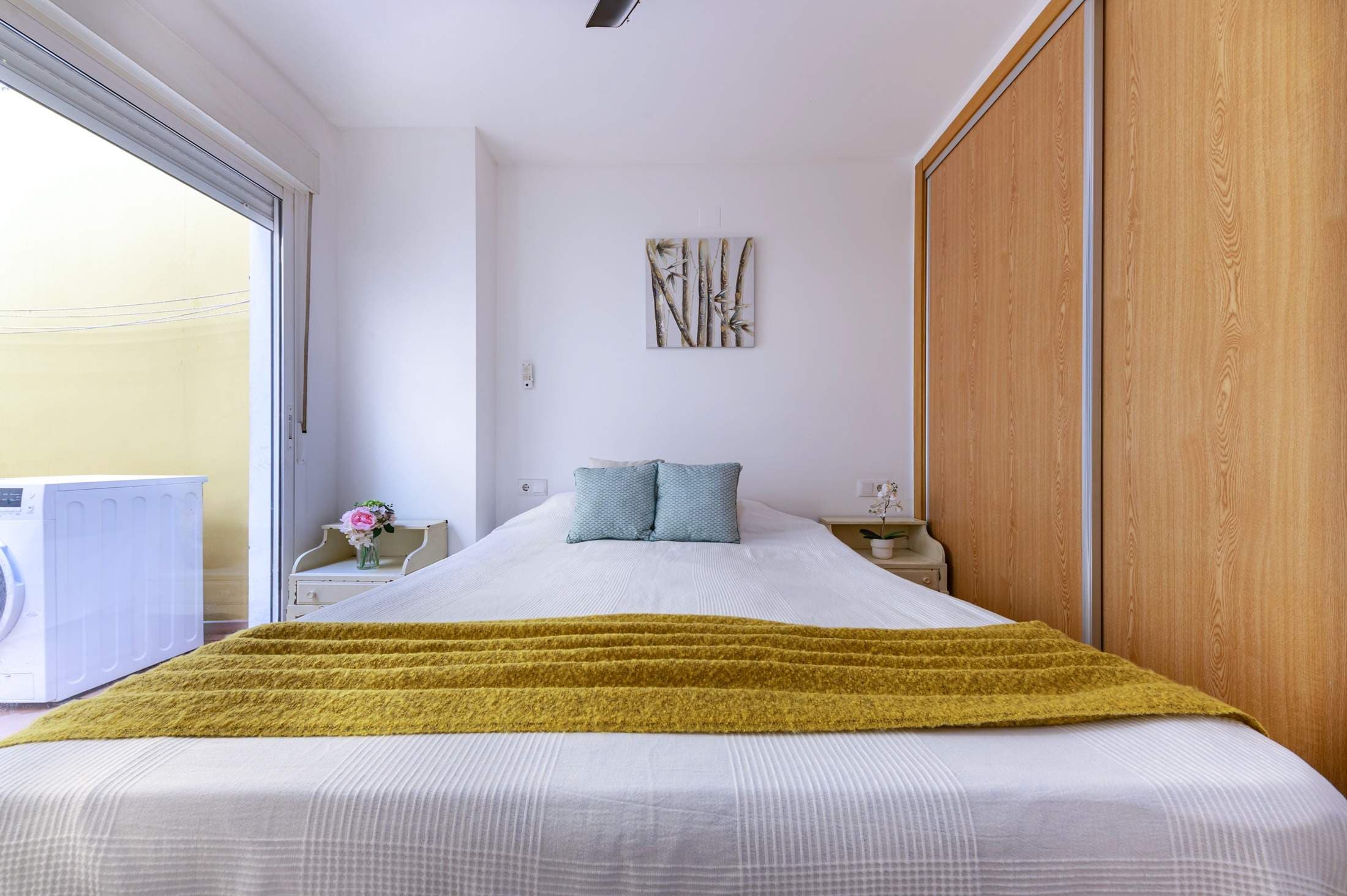 Bedrooms: 2, Bathrooms: 2, Apartment in Alicante, Alicante, Spain