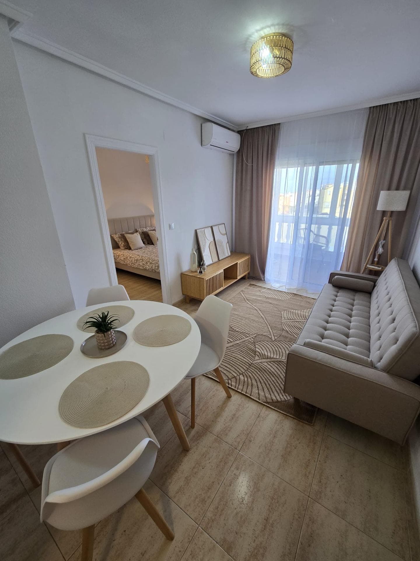 Bedrooms: 1, Bathrooms: 1, Apartment in Torrevieja, Alicante, Spain