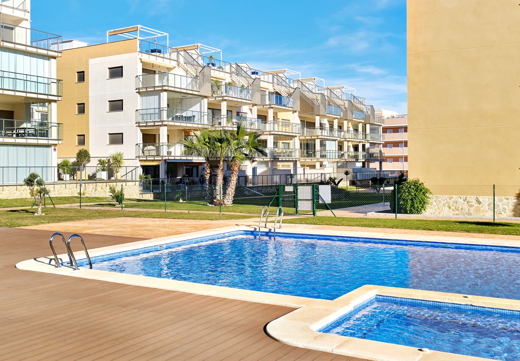 For sale apartment in Villamartin Gardens, Orihuela CostaAre you looking for a beautiful apartment in the sunny Orihuela Costa? Look no further, because we have the perfect property for you. This stunning apartment in Villamartin Gardens offers everything you need for a comfortable and luxurious lifestyle.The apartment features two spacious bedrooms and two modern bathrooms. What sets this property apart is the underfloor heating in the bathrooms, providing you with ultimate comfort during those chilly winter months. The master bedroom boasts an en-suite bathroom, while the guest bathroom is conveniently located next to the foyer.As you enter the apartment, you will be greeted by an open and spacious living room and dining area. The well-designed layout allows for seamless flow and plenty of natural light. The open and fully equipped kitchen is a dream for any aspiring chef, and it even has a utility room for added convenience, with direct access to the terrace.Speaking of amenities, the community of Villamartin Gardens has it all. There are two outdoor pools for you to enjoy on those hot summer days, as well as a covered and heated pool that can be used even in winter. For fitness enthusiasts, there is an outdoor gym and petanque courts. The kids have their own playground with swings, ensuring that everyone in the family is entertained.When it comes to convenience, this apartment has you covered. An underground parking place is included in the sale, providing you with secure and hassle-free parking. Additionally, there is a separate locked storage room, perfect for storing bicycles or any other belongings you may have.The largest shopping centre of the area, Zenia Boulevard, is only about a kilometre away, and the closest supermarkets and restaurants are only a couple hundred meters away. The sandy beaches of La Zenia are only about 5 minutes drive away, and there are several high-quality golf courses within a short drive away, such as Las Ramblas, Villamartin and Campoamor.Location is key to valuable real estate, and this apartment is what you are looking for.