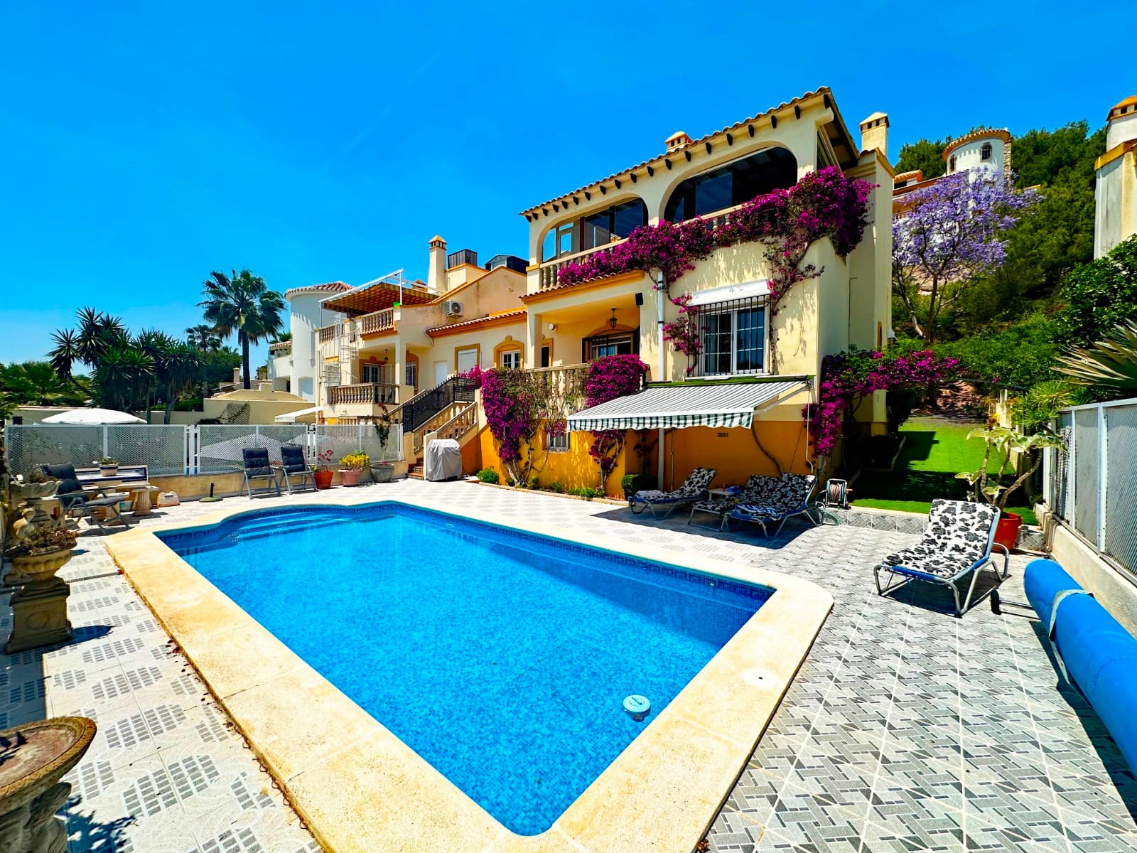 Discover a level of luxury that you will not find anywhere else with this exquisite, frontline-to-golf detached Fortuna-style villa in the highly sought-after Altamira I Residential complex. This prestigious home is a statement of sophistication, offering the ultimate in high-end living. The property is situated within the picturesque landscape of Mediterranean pines and natural ravines of the Las Ramblas Golf course in Orihuela Costa.From the moment guests step inside, they are offered a seamless blend of elegance and comfort. Every detail has created an ambiance of refined elegance, ensuring an impeccable flow of space. The open-plan layout enhances the sense of grandeur, leading seamlessly from one beautifully designed space to another.The property's living and dining areas are finished to an exceptional standard and are flooded with natural light from expansive windows that offer stunning views of the private grounds and golf course. The property features premium marble flooring, bespoke lighting, and elegant décor, creating an atmosphere of sheer indulgence.The kitchen has been designed to prioritise both functionality and aesthetic appeal, making this space as practical as it is impressive.Each of the three bedrooms has been designed to provide a private retreat for maximum comfort. The master suite is a sanctuary of relaxation, complete with a full ensuite bathroom that boasts bath and shower. The additional bedrooms are equally inviting, offering space, light, and tranquility.Step outside and enter your very own luxurious haven. The meticulously landscaped grounds extend to a pristine private pool, providing an idyllic setting for both relaxation and entertainment. Whether you are sunbathing on the Mediterranean terrace or dining al fresco under the stars, this outdoor space has been designed for those who appreciate the finer things in life.The property also features a roof solarium, which offers an elevated retreat with panoramic views. This villa is more than a home—it is a masterpiece of modern luxury. Rarely does a property of this caliber become available, making this an exclusive opportunity to own a residence that redefines upscale coastal living.