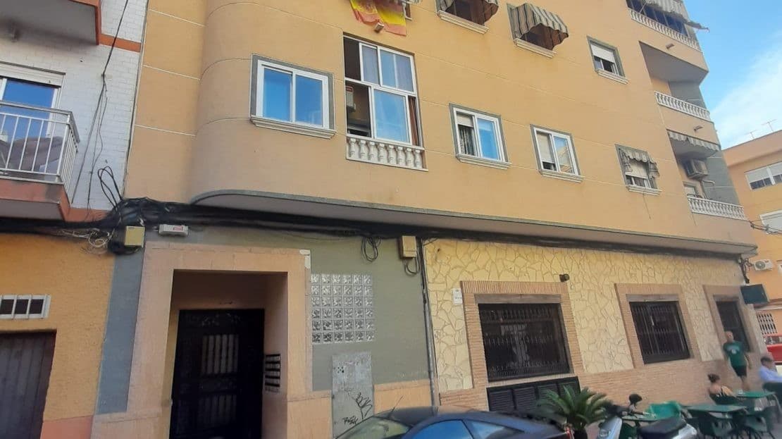 Bedrooms: 2, Bathrooms: 1, Apartment in Torrevieja, Alicante, Spain