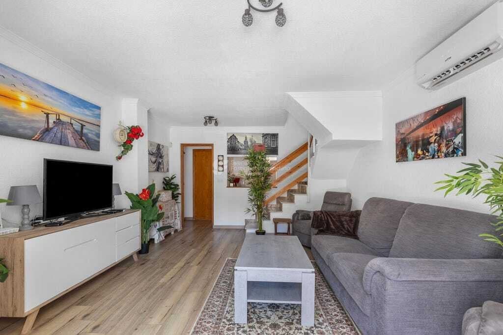 terraced house 650m from the sea. Just 650 meters from the Mediterranean Sea, this charming and move-in-ready townhouse is located in the highly sought-after area of Rosaleda. With shops, restaurants, and all daily amenities within walking distance, this property offers the perfect balance between tranquility and vibrant coastal living.One of the standout features of this home is its exceptional outdoor spaces. The south-facing ground-floor terrace with built-in barbecue is ideal for long summer evenings with family and friends. The upstairs balcony is also south-facing, allowing you to enjoy sunshine throughout the day. At the top, a spacious private rooftop terrace offers complete privacy and even a glimpse of the Mediterranean, the perfect place to relax and soak up the Spanish sun.Inside, the property is well maintained and ready to enjoy. The ground-floor kitchen has been renovated and offers a practical, modern layout. The cozy living room with fireplace creates a warm and inviting atmosphere all year round. A guest toilet is conveniently located on this level. Upstairs, you will find two comfortable bedrooms and a bathroom. There is also the possibility to create a third bedroom behind the kitchen, adding further value and flexibility.Whether you are looking for a permanent residence, a sunny holiday home, or a smart investment opportunity, this property ticks all the boxes.Properties in this location are in high demand contact us today for more information or to arrange a viewing!