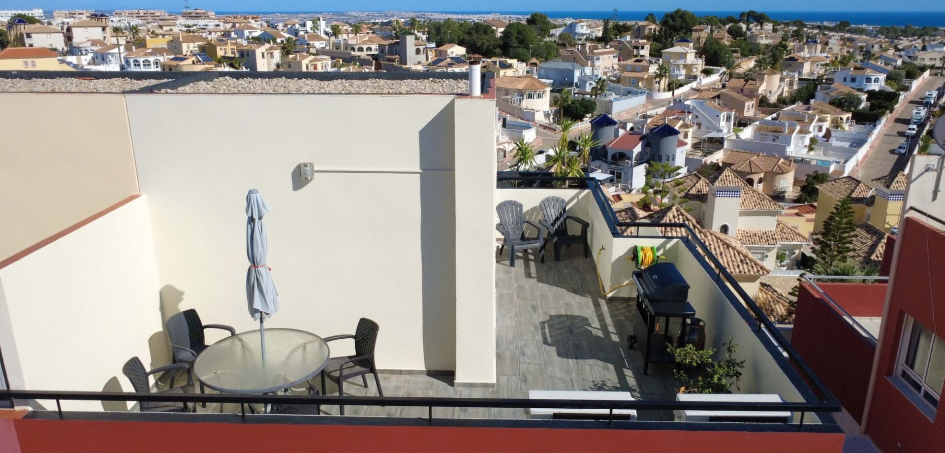 Welcome to this charming 3-bedroom, 2-bathroom townhouse located in the highly sought-after area of Villamartín, on the beautiful Costa Blanca.This property offers a perfect combination of comfort, outdoor living, and stunning views — ideal as a permanent residence, holiday home, or investment property.On the ground floor, you’ll find a bright and welcoming living area with dining space, a fully equipped kitchen, one bathroom, and direct access to a spacious private terrace — perfect for outdoor dining, relaxing, or enjoying the Mediterranean climate all year round.Upstairs features three well-proportioned bedrooms and an additional bathroom. From here, you have access to a private balcony, while the highlight of the home is the impressive roof terrace (solarium) offering spectacular sea views — the perfect place to unwind, sunbathe, or entertain guests.The property is partly renovated, giving it a fresh and modern touch while still offering potential to personalise further. It is sold fully furnished, making it completely ready to move into or rent out immediately.Residents also benefit from access to a beautiful communal pool area, ideal for cooling off during the warm Spanish summers.Located close to golf courses, restaurants, shops, and just a short drive to the beaches of Orihuela Costa, this townhouse offers excellent value in one of the most popular areas on the Costa Blanca.A fantastic opportunity in Villamartín — viewings highly recommended.