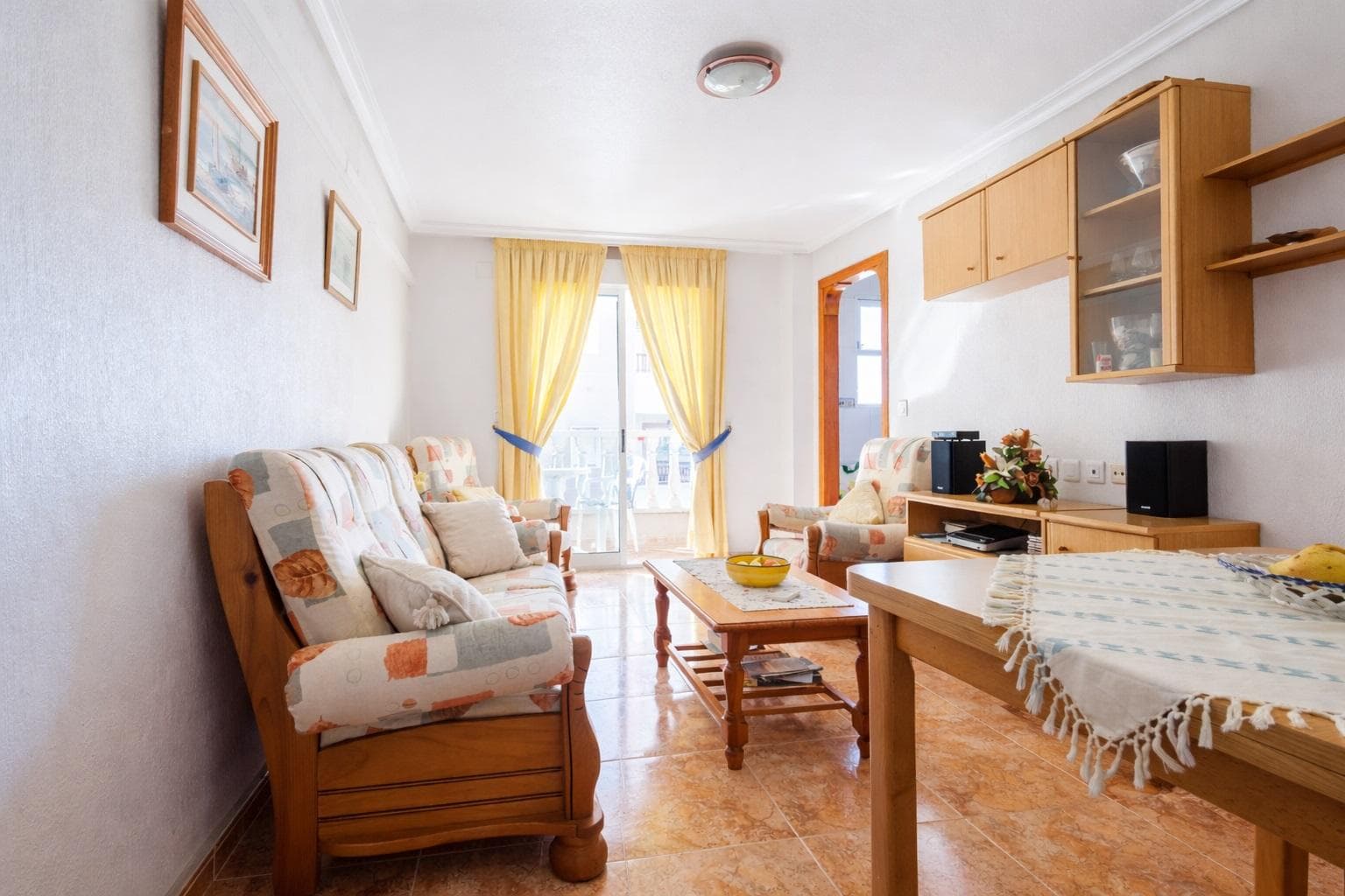 €154,000 Apartment in Torrevieja (Second Floor)Your opportunity to live by the sea in one of the most vibrant areas of Torrevieja. This second-floor apartment, built in 2001, is ready to move into and offers an excellent combination of comfort, location, and quality of life. Just 600 meters from Acequión Beach and close to other beaches such as Playa del Cura and La Mata, you can enjoy the Mediterranean climate all year round.Key features81 m² well distributed3 spacious and bright bedrooms2 full bathroomsIndependent, modern, and functional kitchen7 m² terraceYear built 2001Community fees €147 quarterlyLocated close to all amenities supermarkets, restaurants, shops, and shopping centers. Alicante Airport is only a 40-minute drive away.Ideal as a permanent residence, holiday home, or investment property. Here youre not just buying a homeyoure embracing a lifestyle of sun, sea, and tranquility.